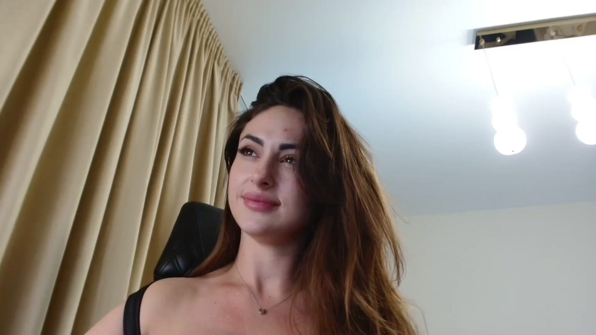 Gallery image thumbnail from DorisDolll's myfreecams stream on, 07/18/2024, 10:16 image 19 of 20