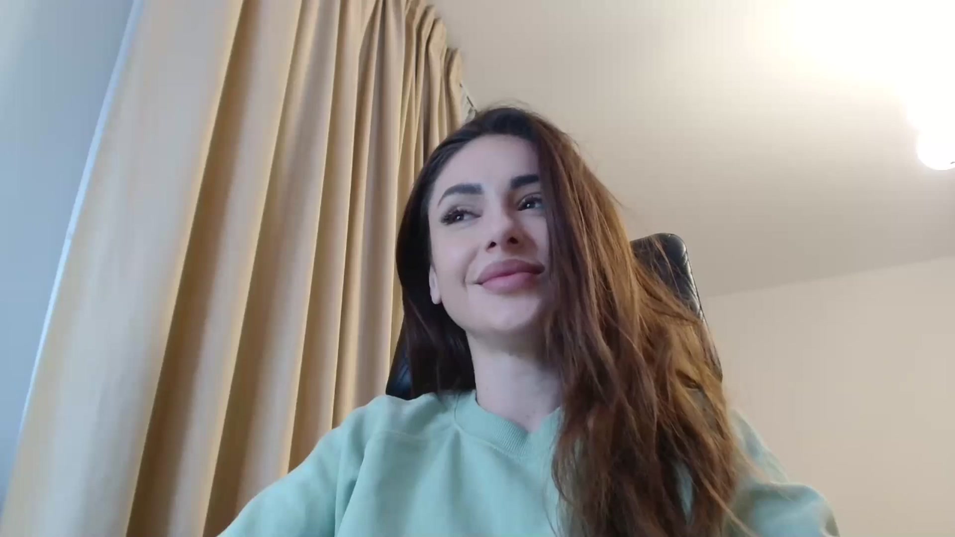 Gallery image thumbnail from DorisDolll's myfreecams stream on, 01/13/2025, 10:51 image 14 of 20