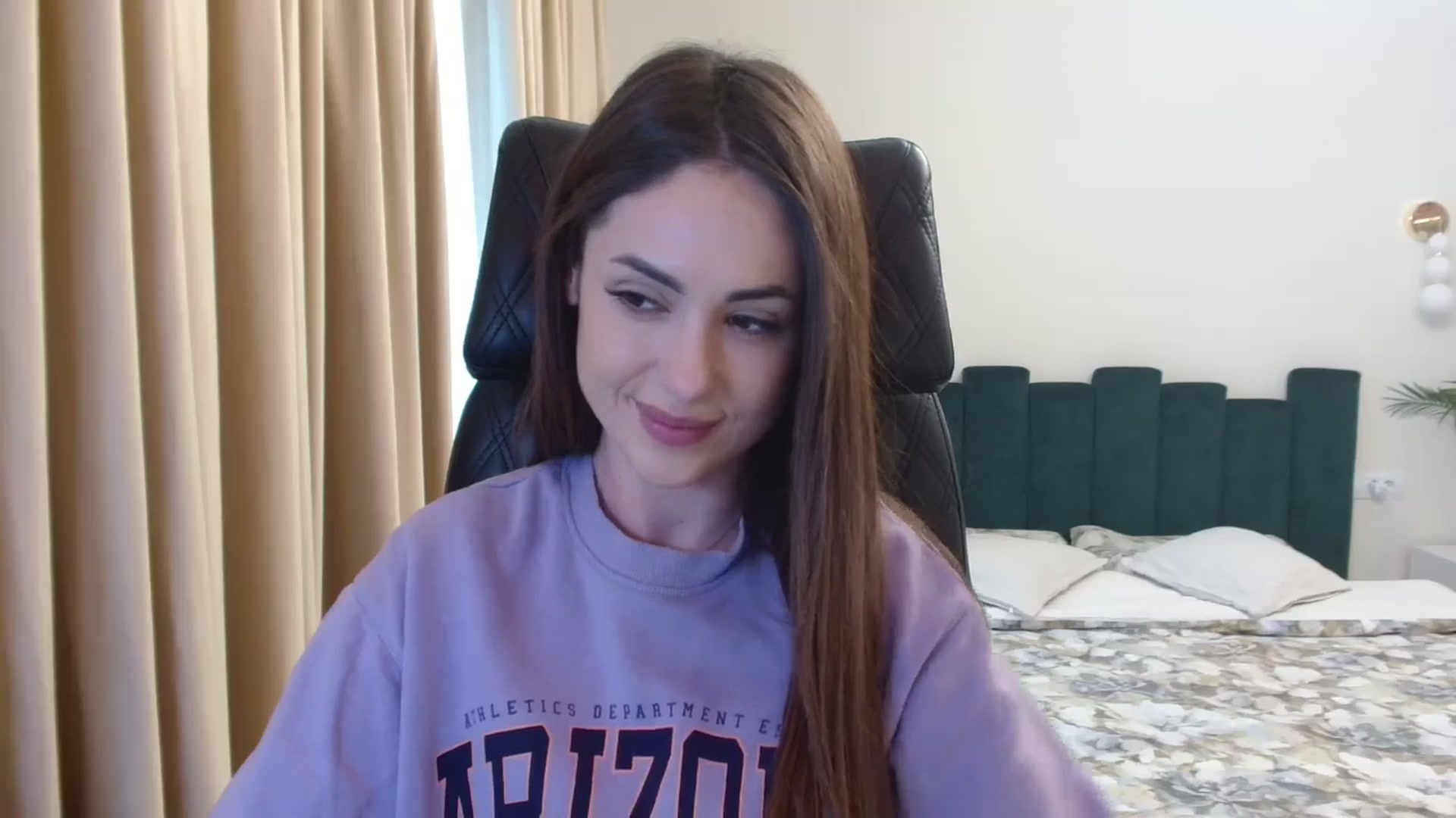 Gallery image thumbnail from DorisDolll's myfreecams stream on, 01/16/2025, 11:17 image 2 of 20