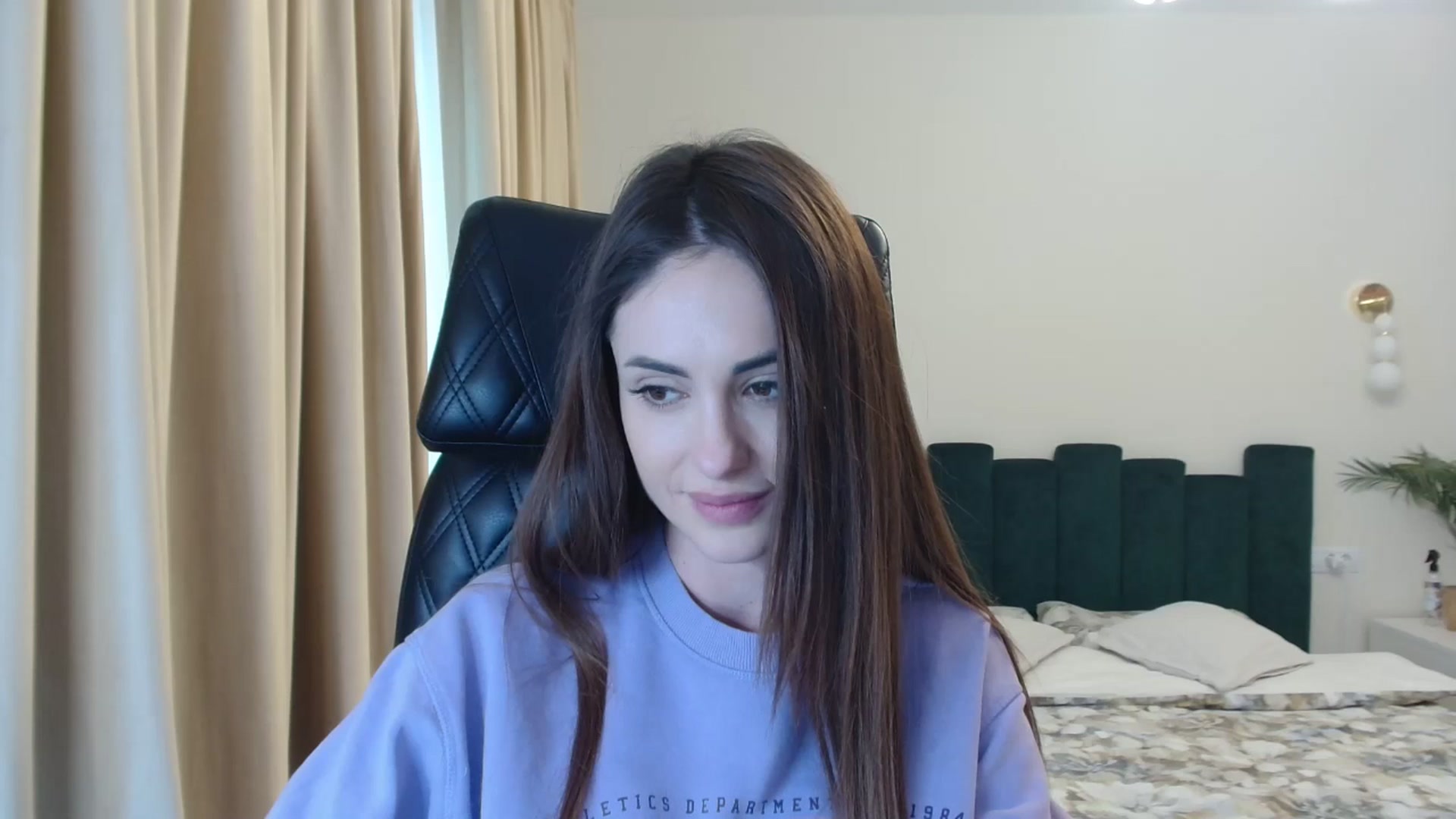 Gallery image thumbnail from DorisDolll's myfreecams stream on, 01/16/2025, 11:17 image 8 of 20