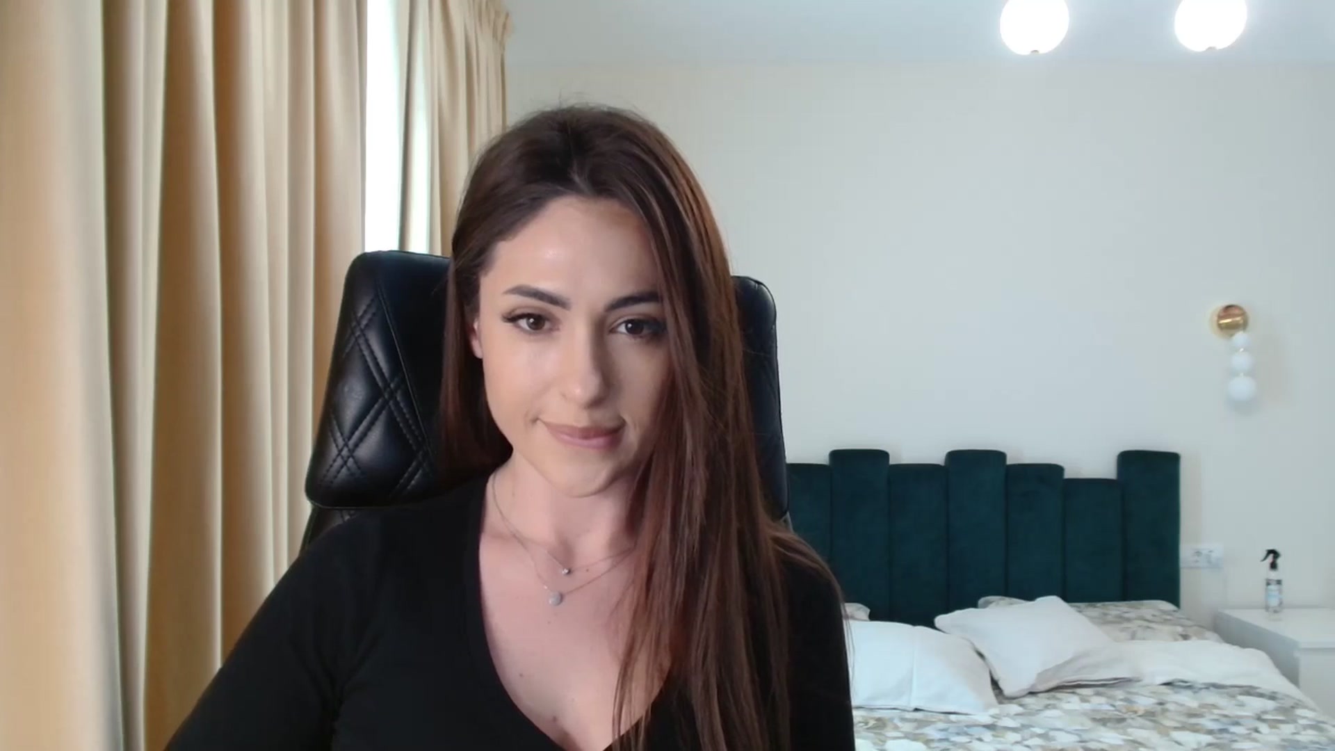 Gallery image thumbnail from DorisDolll's myfreecams stream on, 01/29/2025, 11:51 image 2 of 20