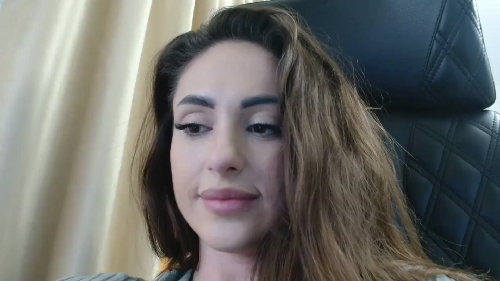Gallery image thumbnail from DorisDolll's myfreecams stream on, 02/09/2025, 11:21 image 16 of 20
