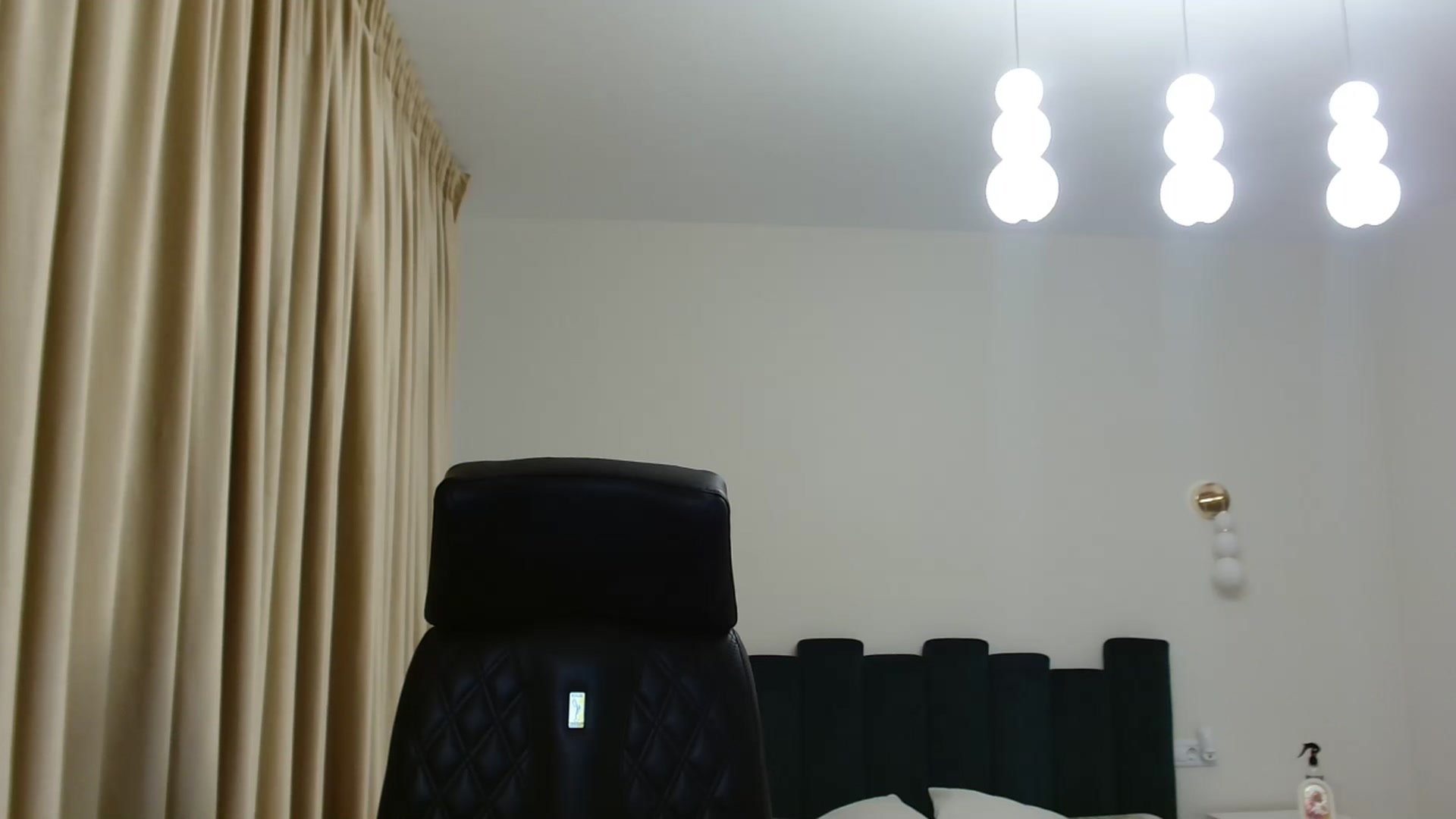 Gallery image thumbnail from DorisDolll's myfreecams stream on, 02/10/2025, 09:16 image 16 of 20