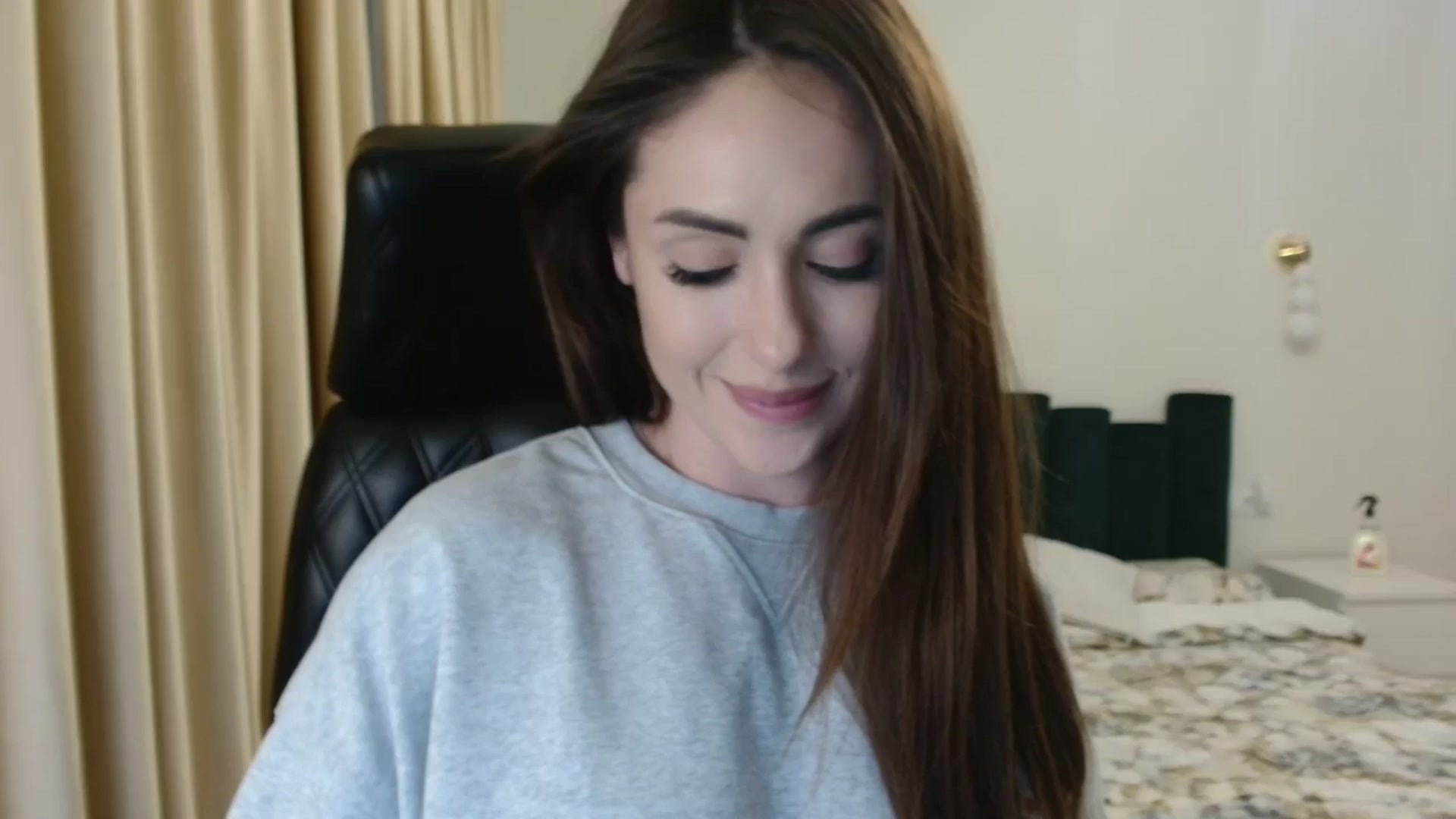 Gallery image thumbnail from DorisDolll's myfreecams stream on, 02/10/2025, 11:57 image 1 of 20