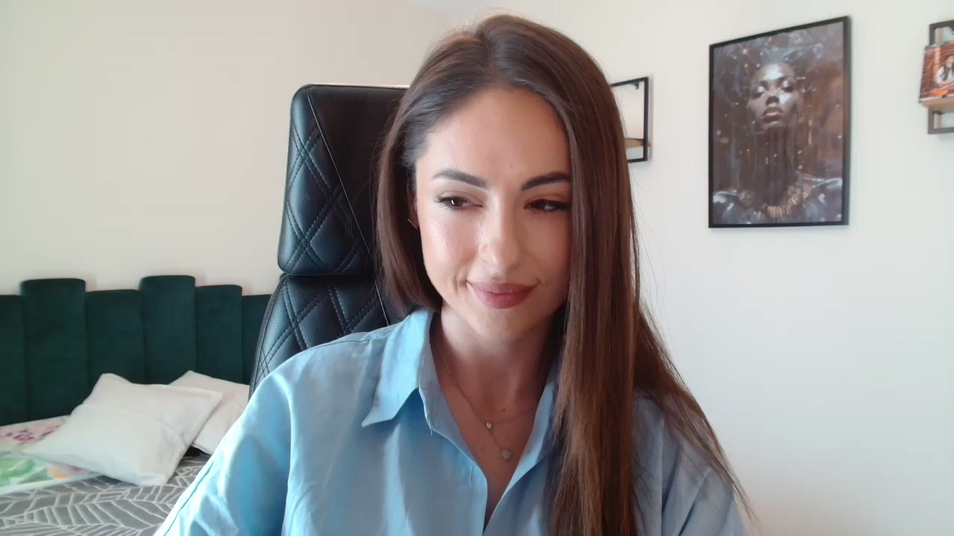 Gallery image thumbnail from DorisDolll's myfreecams stream on, 02/25/2025, 10:49 image 3 of 20