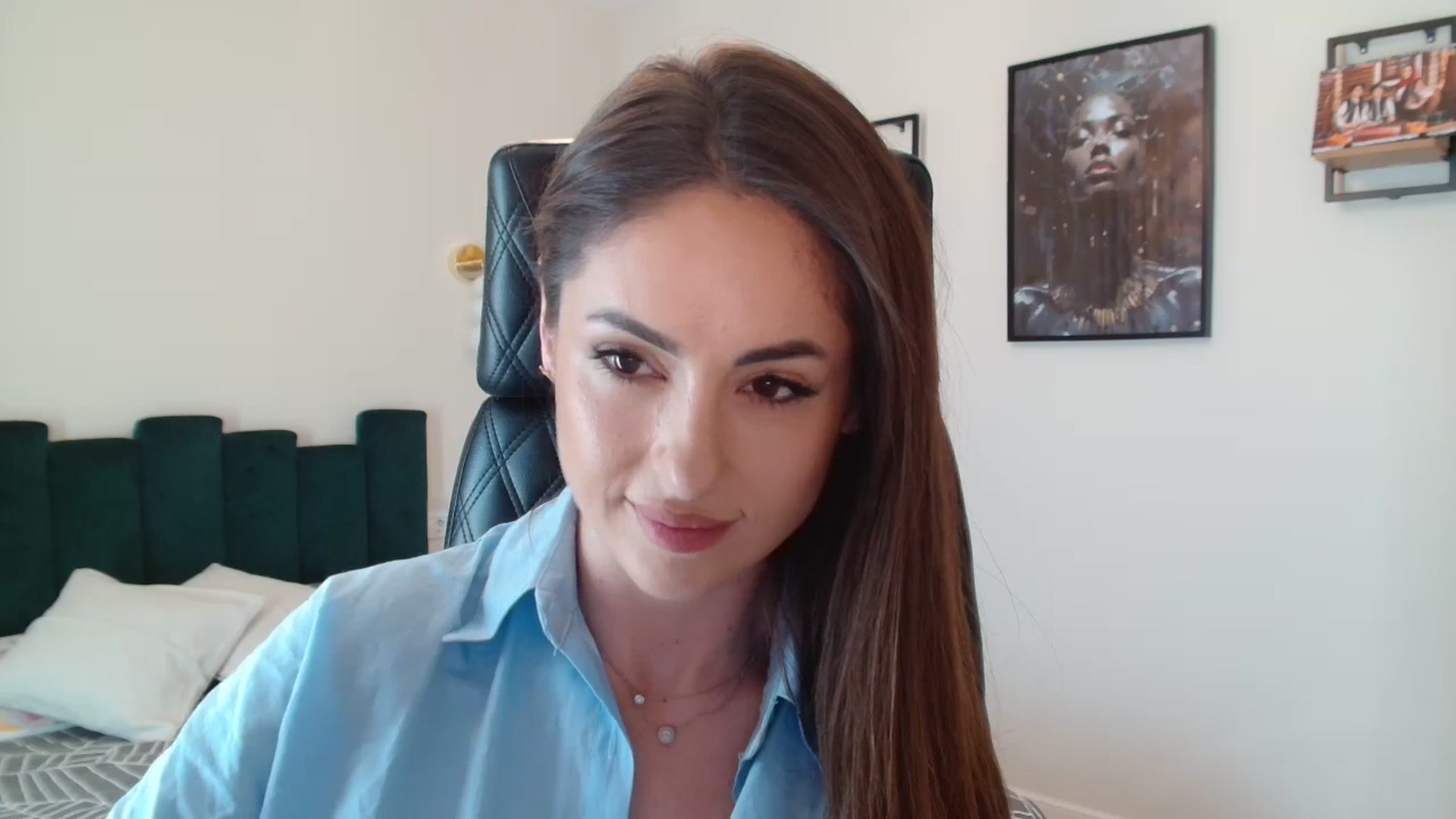 Gallery image thumbnail from DorisDolll's myfreecams stream on, 02/25/2025, 10:49 image 19 of 20