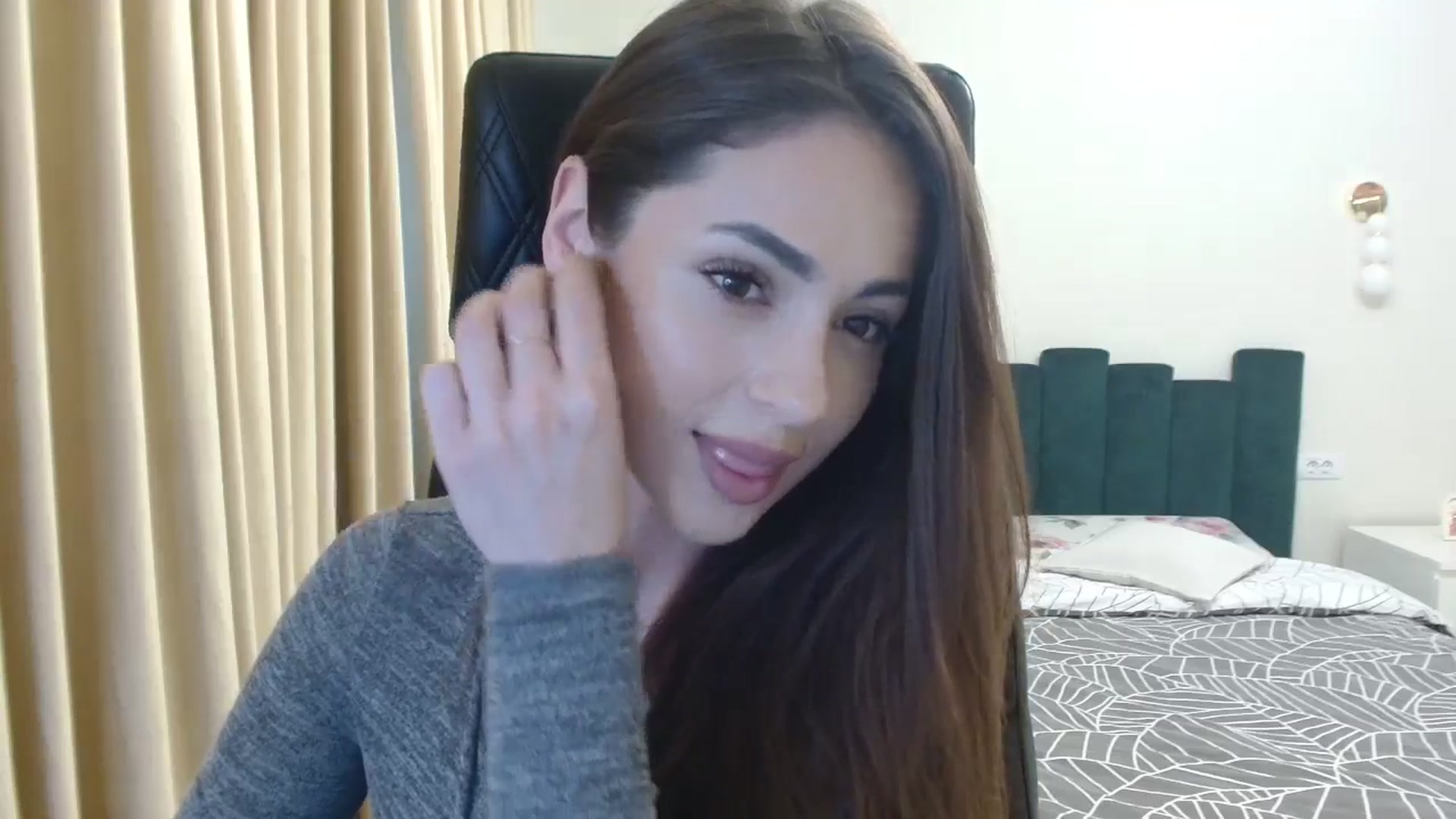 Gallery image thumbnail from DorisDolll's myfreecams stream on, 02/27/2025, 09:20 image 2 of 20