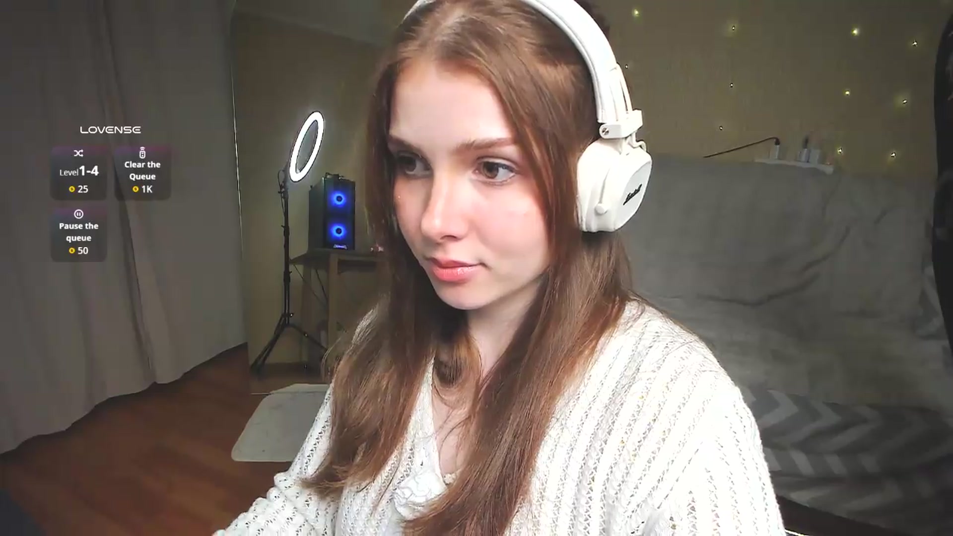 Gallery image thumbnail from Dorlina's myfreecams stream on, 05/18/2026, 20:08 image 15 of 20
