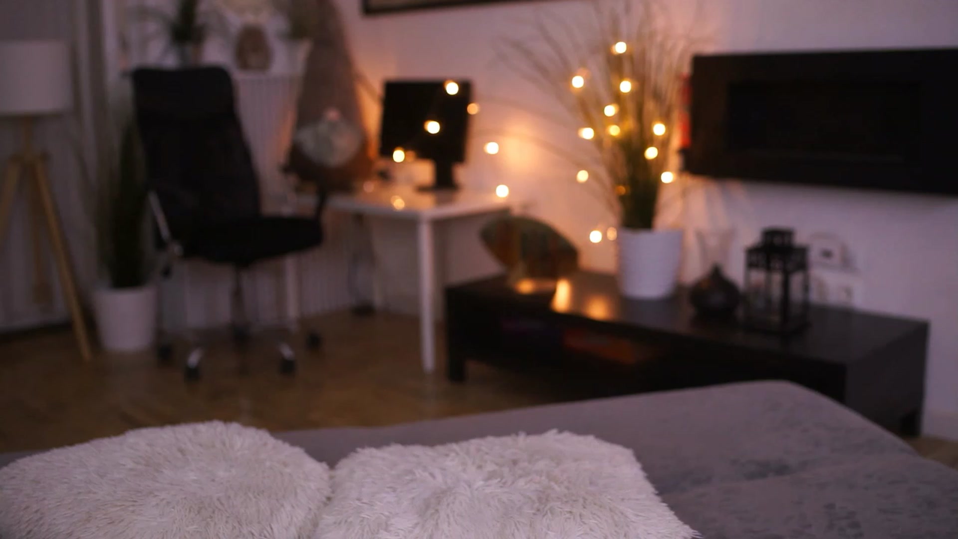 Gallery image thumbnail from Dorothea_'s myfreecams stream on, 12/10/2022, 13:56 image 10 of 20