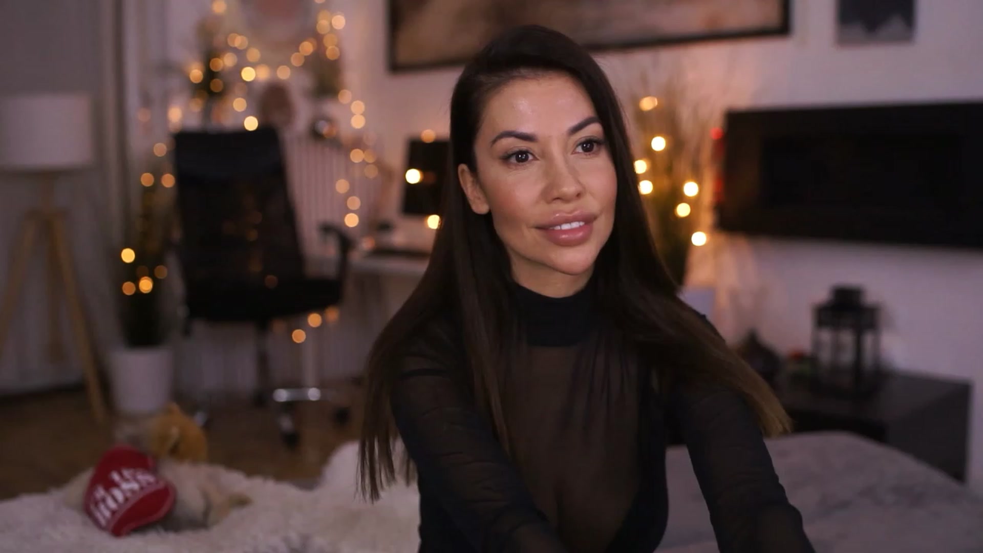 Gallery image thumbnail from Dorothea_'s myfreecams stream on, 12/27/2022, 21:21 image 11 of 20