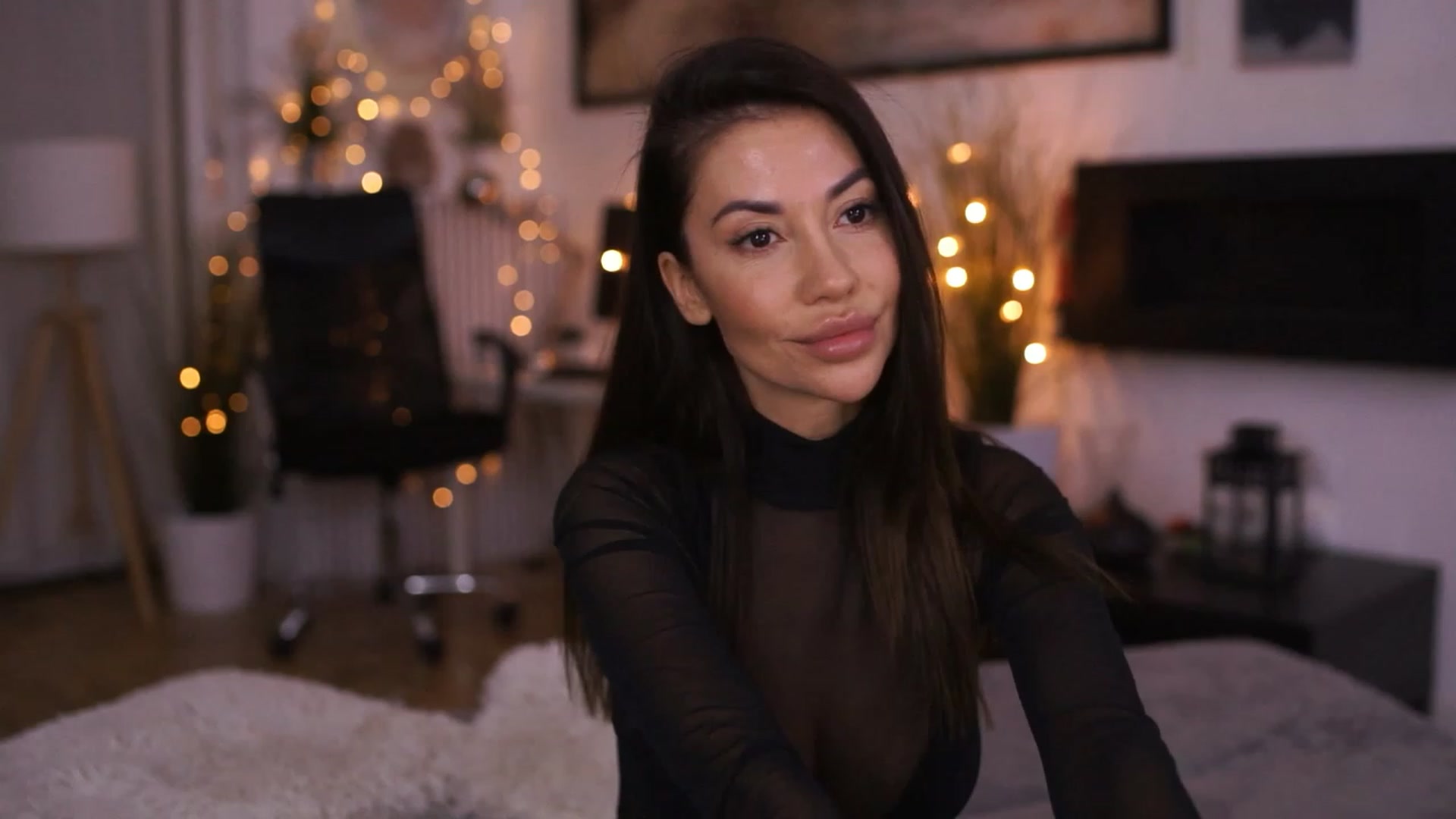 Gallery image thumbnail from Dorothea_'s myfreecams stream on, 12/27/2022, 21:21 image 8 of 20