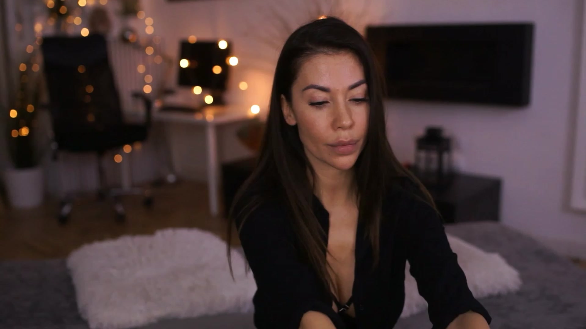 Gallery image thumbnail from Dorothea_'s myfreecams stream on, 12/31/2022, 16:51 image 6 of 20
