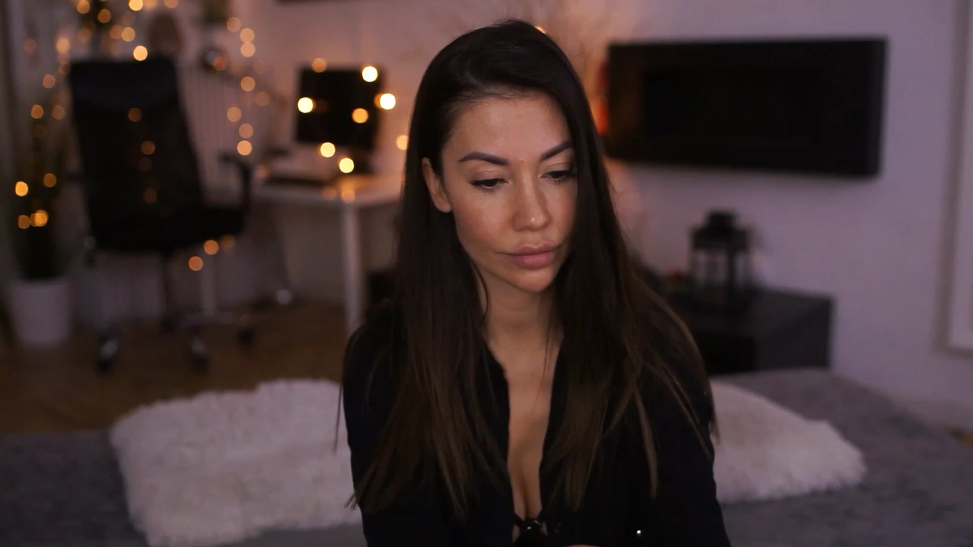 Gallery image thumbnail from Dorothea_'s myfreecams stream on, 12/31/2022, 16:51 image 10 of 20