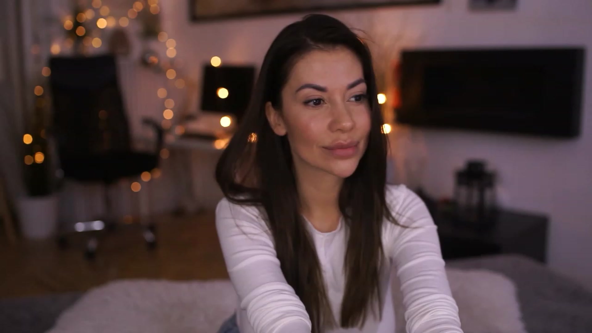 Gallery image thumbnail from Dorothea_'s myfreecams stream on, 01/05/2023, 20:19 image 10 of 20