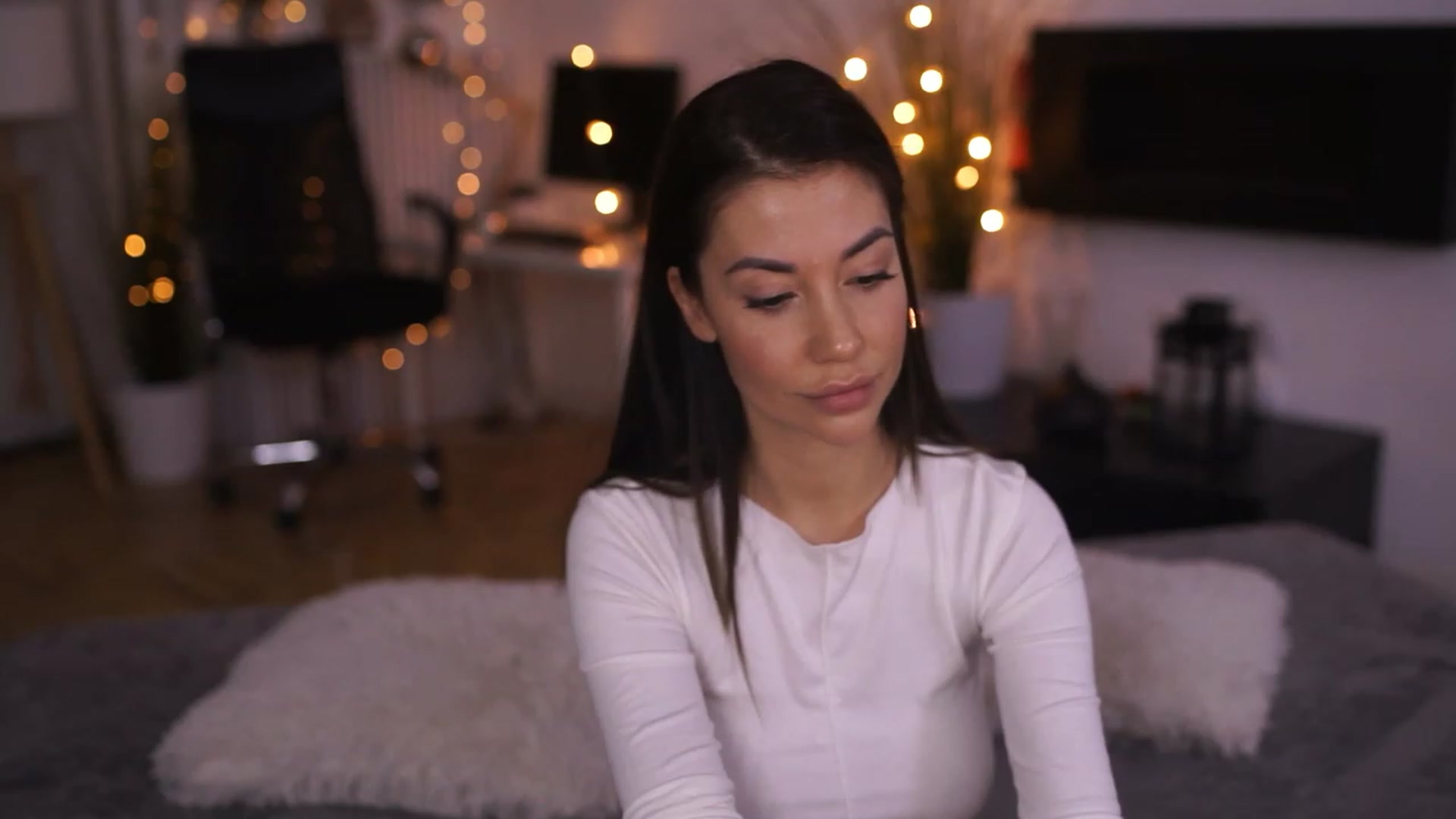 Gallery image thumbnail from Dorothea_'s myfreecams stream on, 01/05/2023, 21:23 image 14 of 20