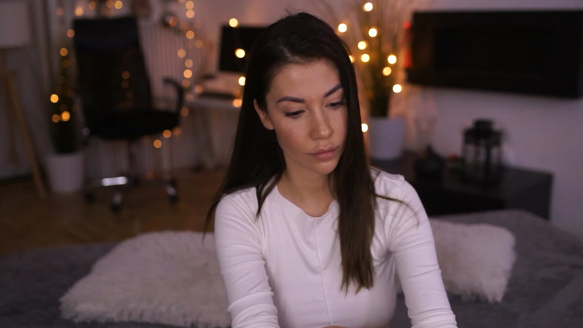 Gallery image thumbnail from Dorothea_'s myfreecams stream on, 01/05/2023, 21:23 image 1 of 20