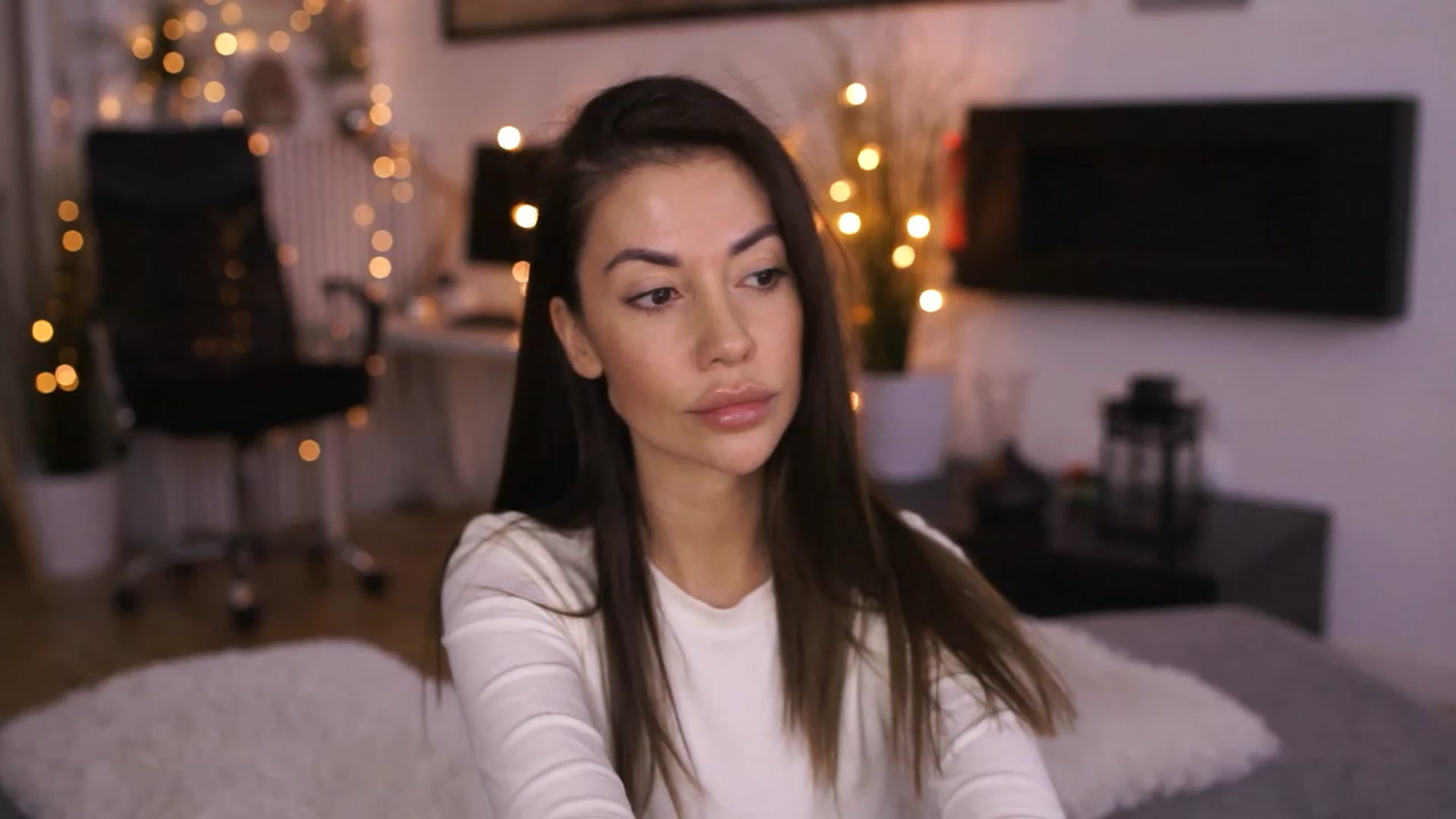 Gallery image thumbnail from Dorothea_'s myfreecams stream on, 01/16/2023, 22:14 image 17 of 20