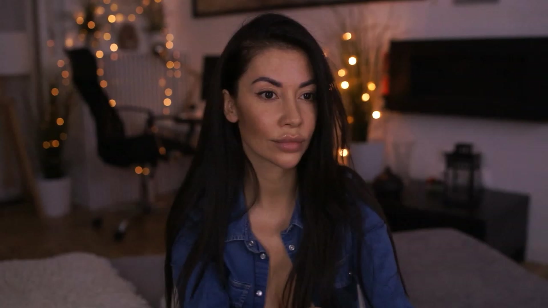 Gallery image thumbnail from Dorothea_'s myfreecams stream on, 01/26/2023, 21:02 image 3 of 20