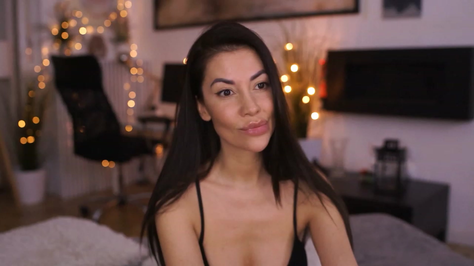Gallery image thumbnail from Dorothea_'s myfreecams stream on, 01/28/2023, 22:12 image 3 of 20