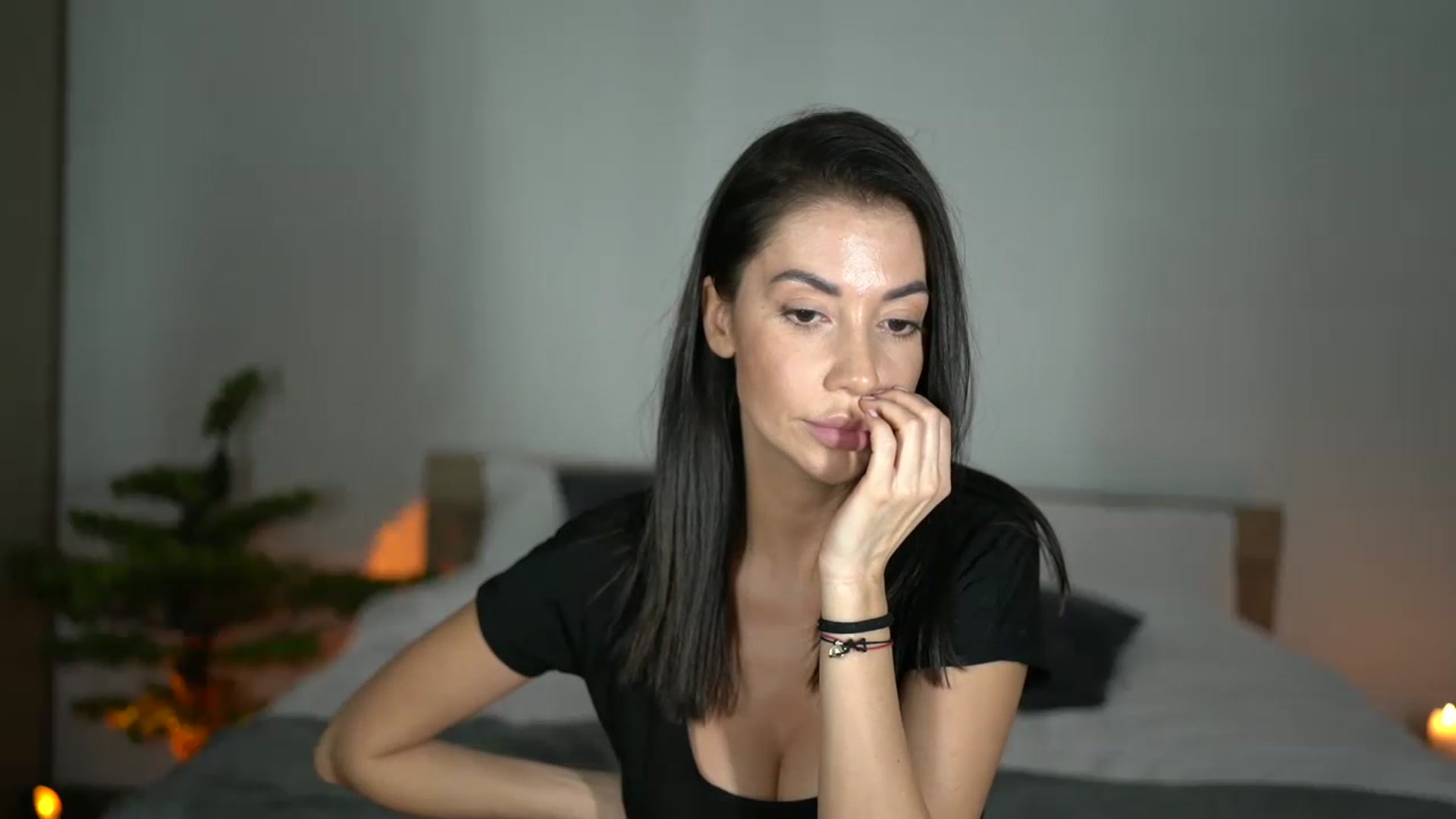Gallery image thumbnail from Dorothea_'s myfreecams stream on, 03/30/2023, 20:12 image 16 of 20