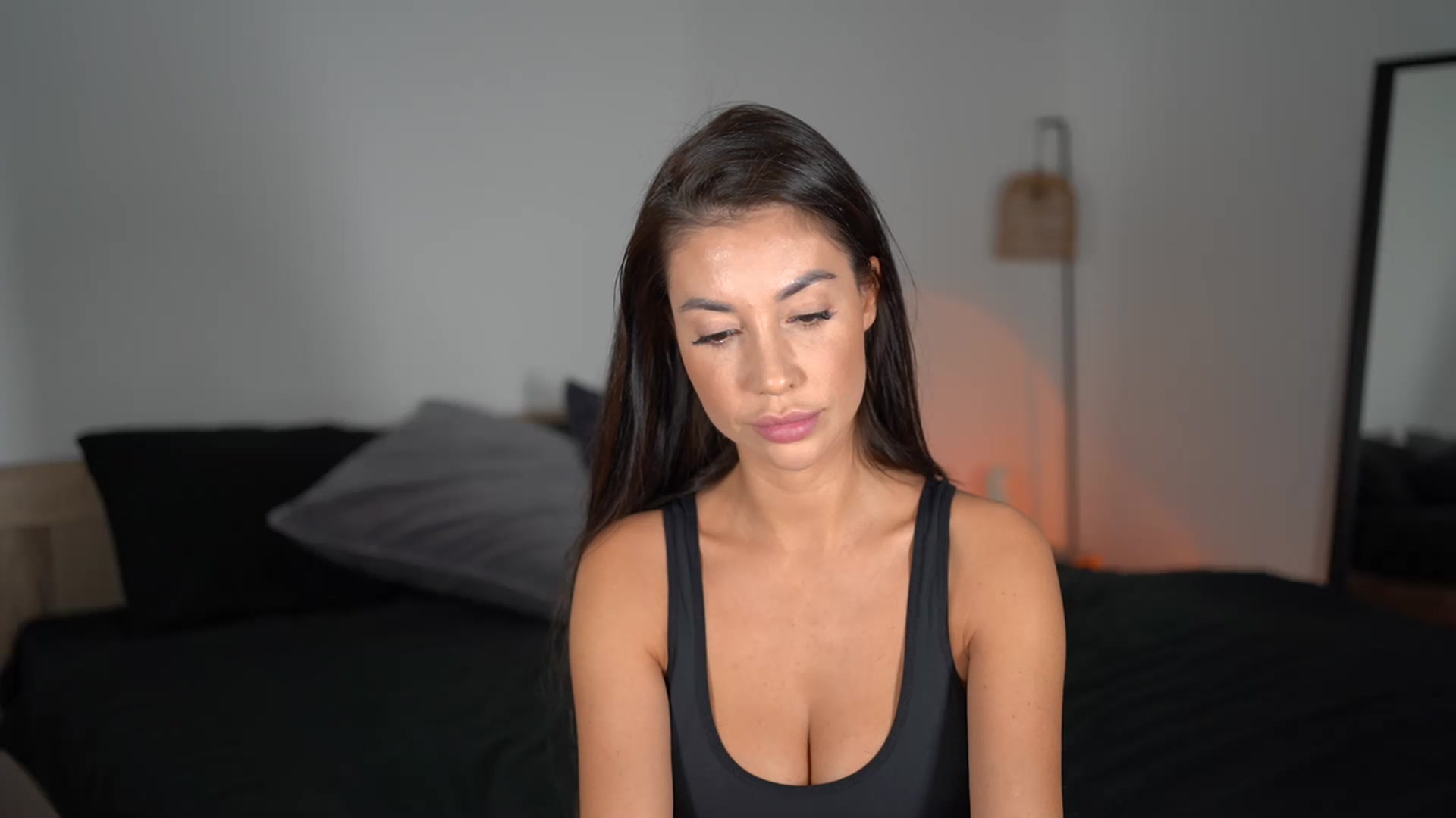 Gallery image thumbnail from Dorothea_'s myfreecams stream on, 11/27/2023, 22:01 image 18 of 20