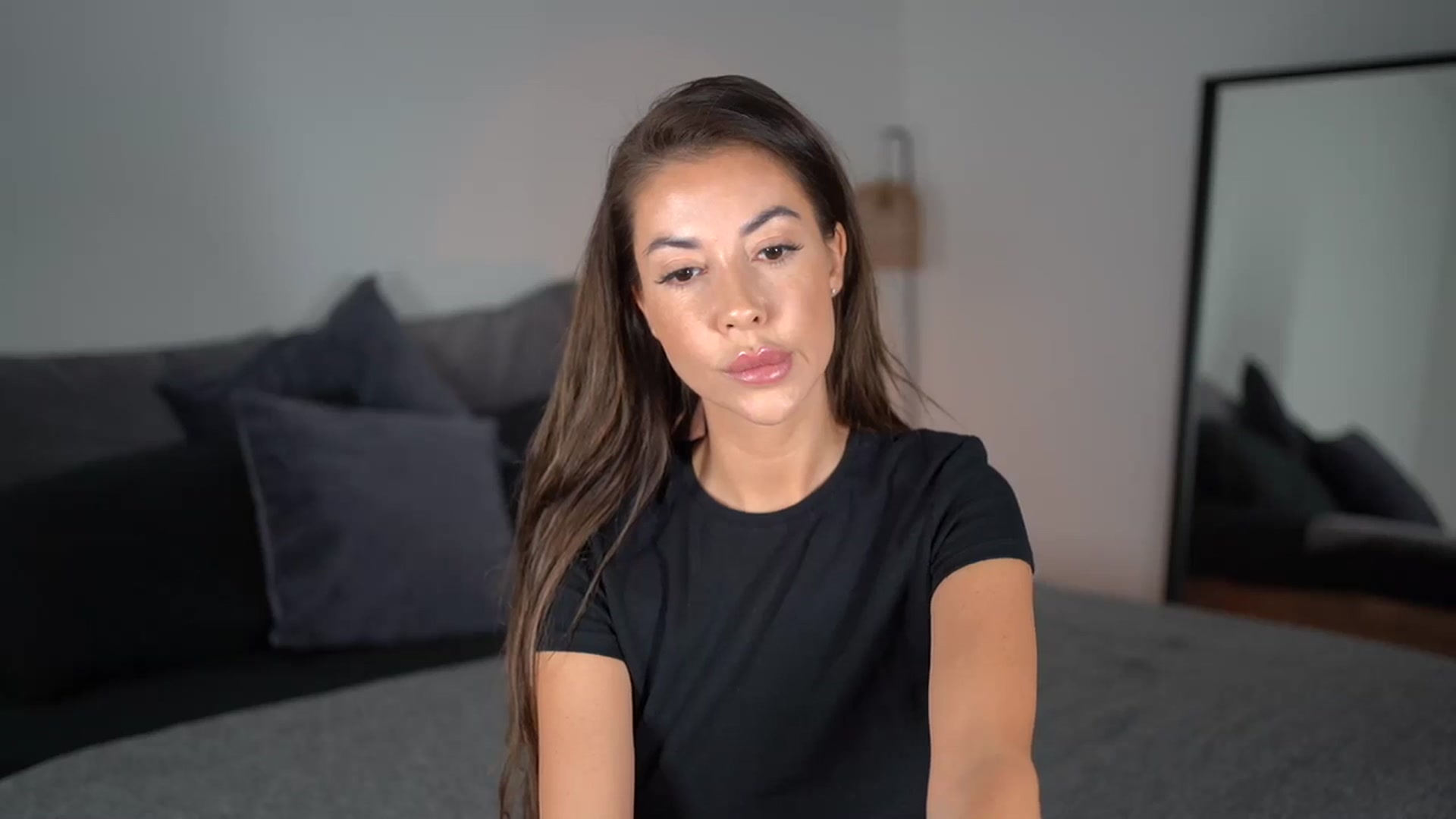 Gallery image thumbnail from Dorothea_'s myfreecams stream on, 12/15/2023, 14:25 image 7 of 20