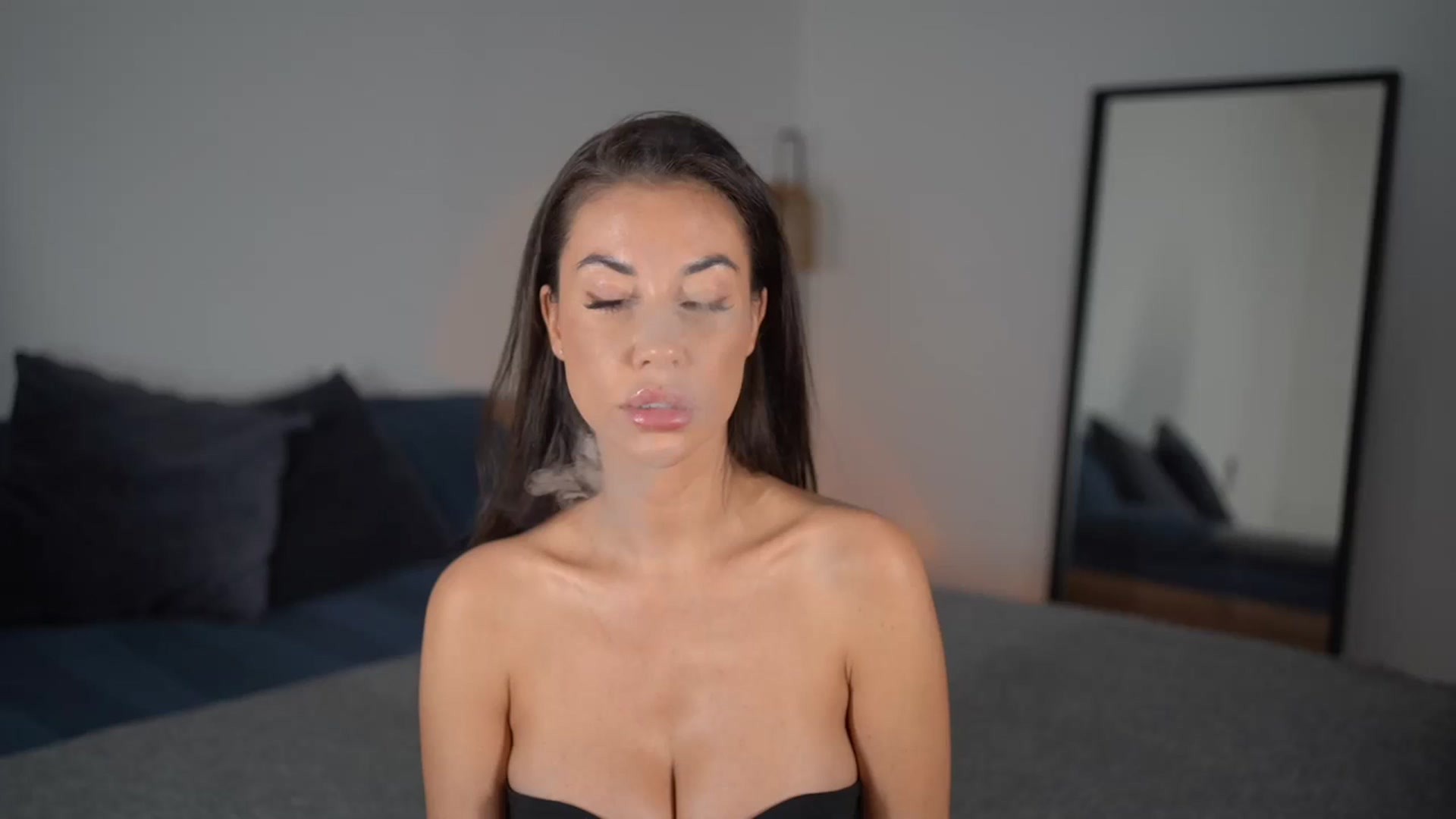 Gallery image thumbnail from Dorothea_'s myfreecams stream on, 12/30/2023, 23:31 image 1 of 20