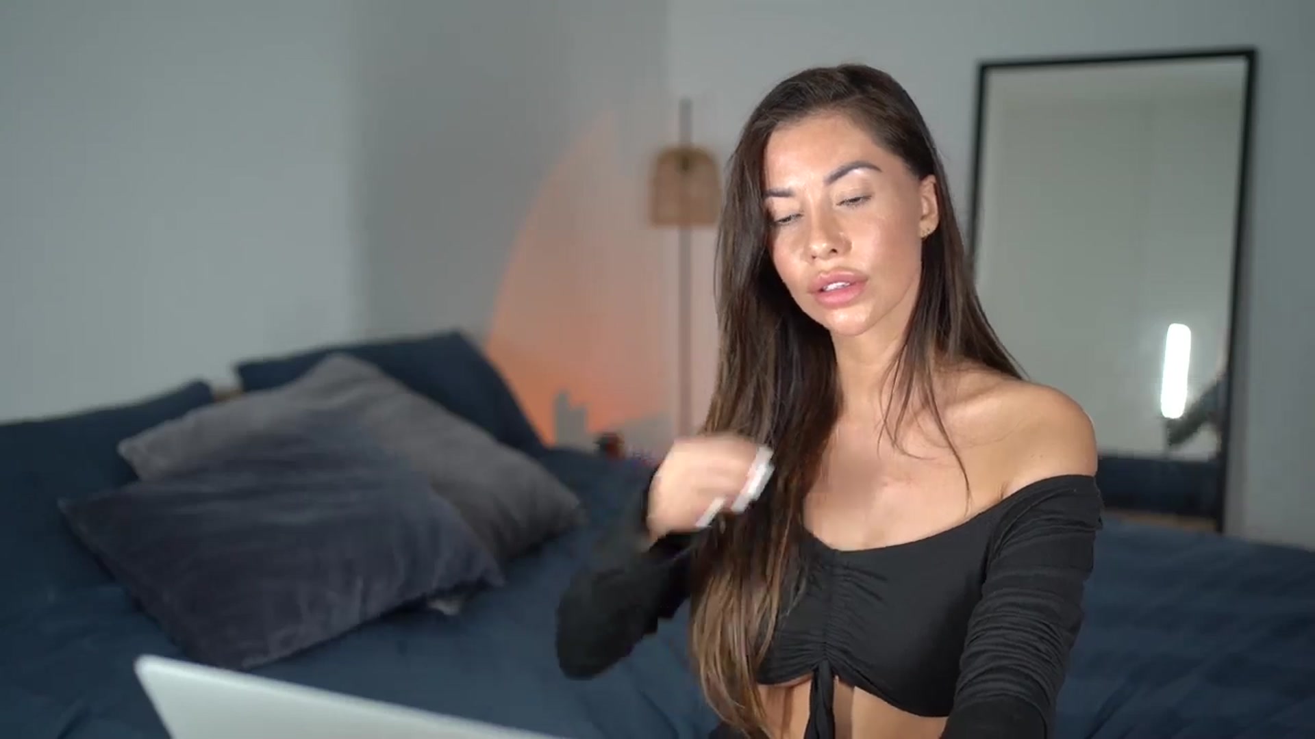 Gallery image thumbnail from Dorothea_'s myfreecams stream on, 06/07/2024, 19:23 image 13 of 20