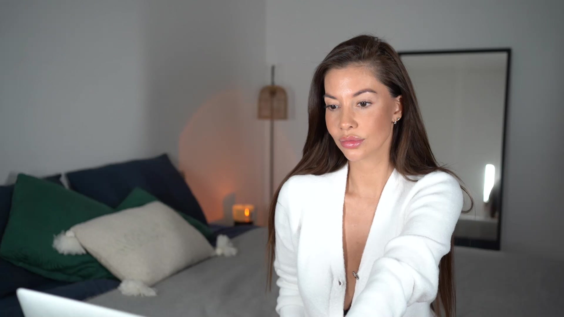 Gallery image thumbnail from Dorothea_'s myfreecams stream on, 12/10/2024, 22:47 image 10 of 20