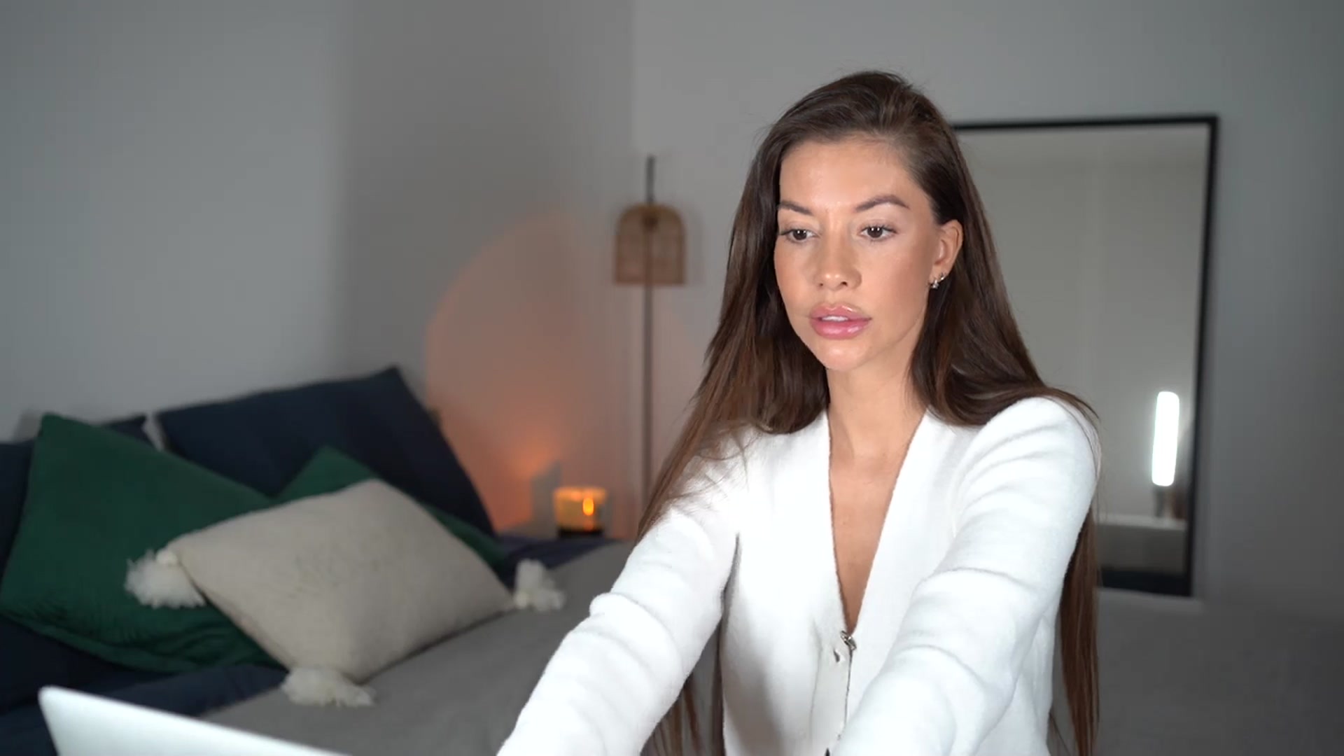 Gallery image thumbnail from Dorothea_'s myfreecams stream on, 12/10/2024, 22:47 image 12 of 20