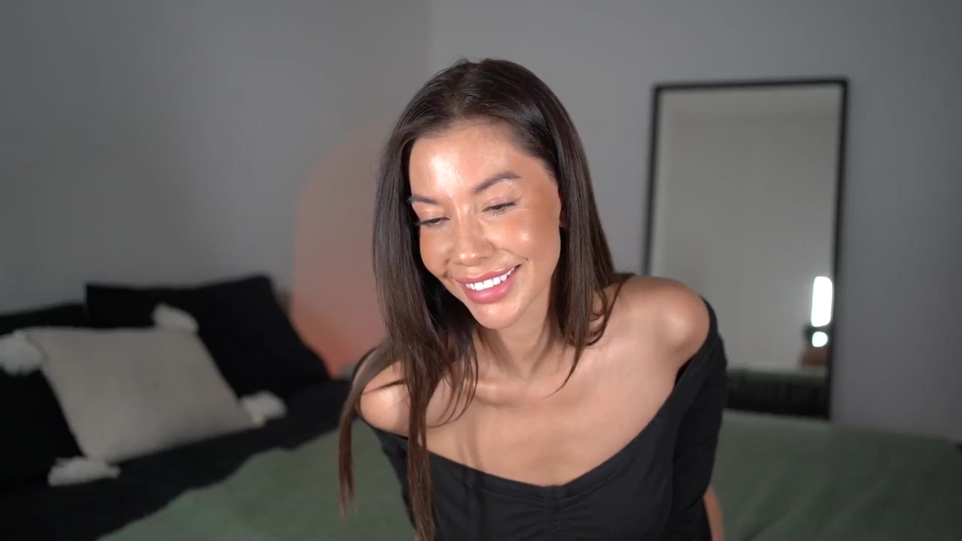 Gallery image thumbnail from Dorothea_'s myfreecams stream on, 01/26/2025, 21:25 image 13 of 20