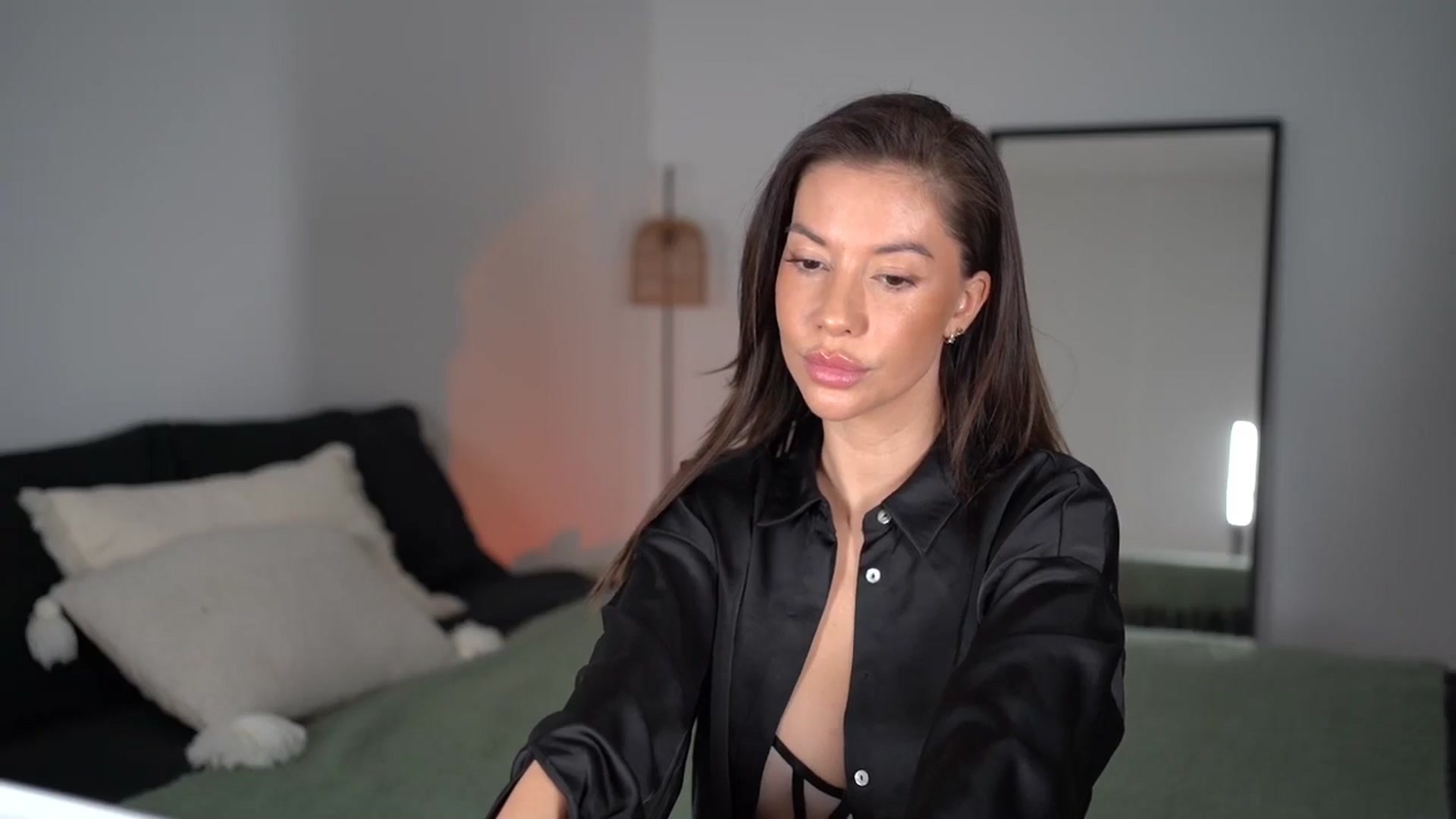 Gallery image thumbnail from Dorothea_'s myfreecams stream on, 01/27/2025, 20:36 image 7 of 20