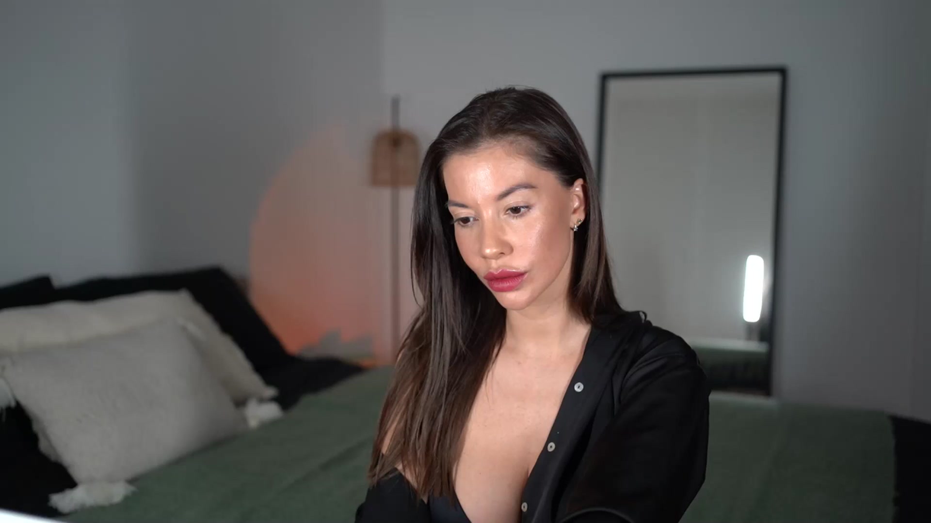 Gallery image thumbnail from Dorothea_'s myfreecams stream on, 01/30/2025, 21:08 image 19 of 20
