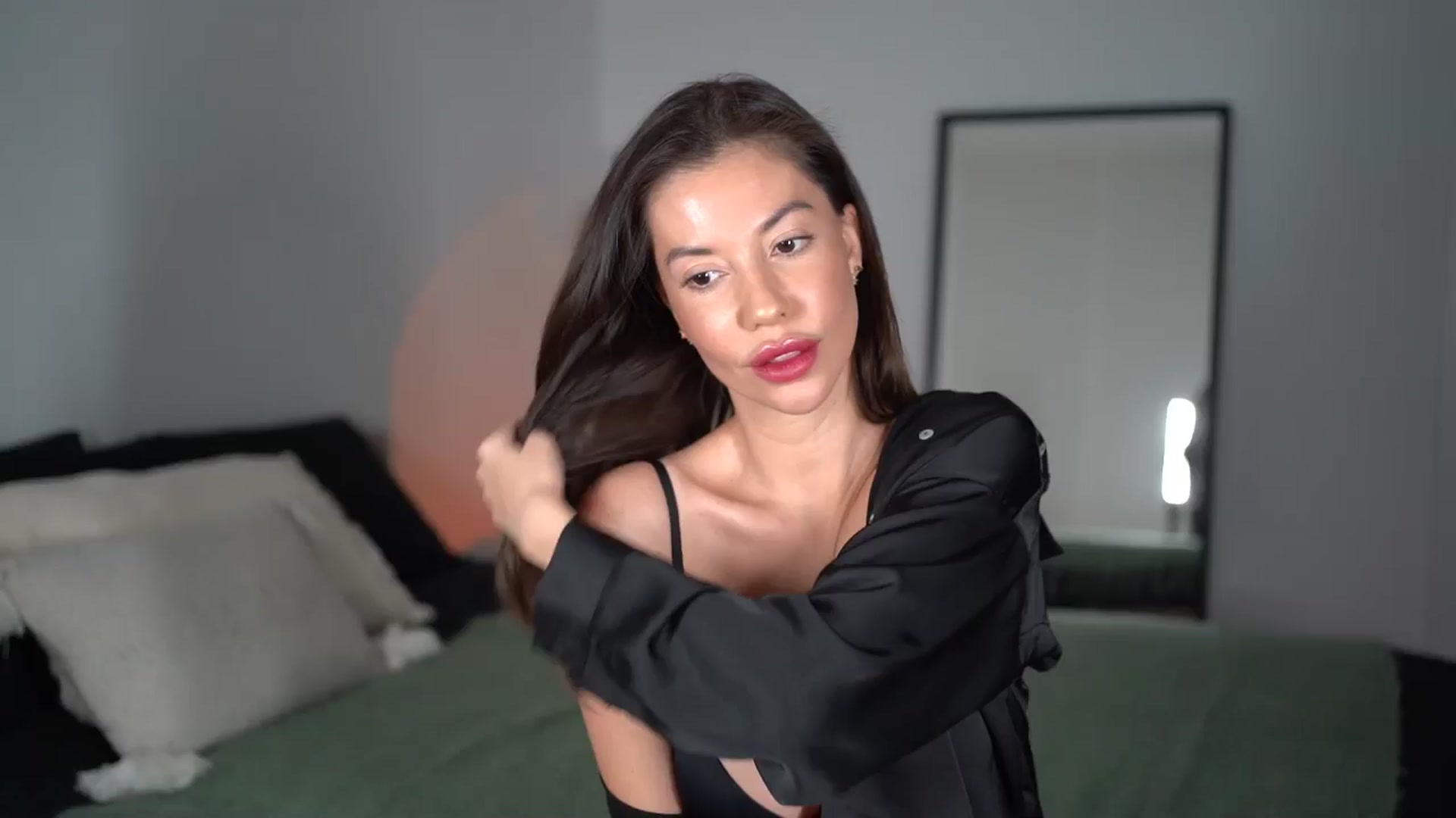 Gallery image thumbnail from Dorothea_'s myfreecams stream on, 01/30/2025, 21:08 image 2 of 20