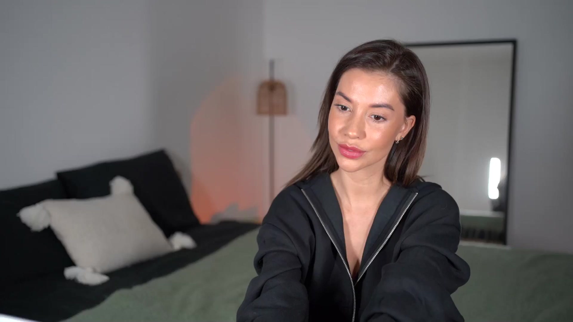 Gallery image thumbnail from Dorothea_'s myfreecams stream on, 01/31/2025, 22:02 image 5 of 20