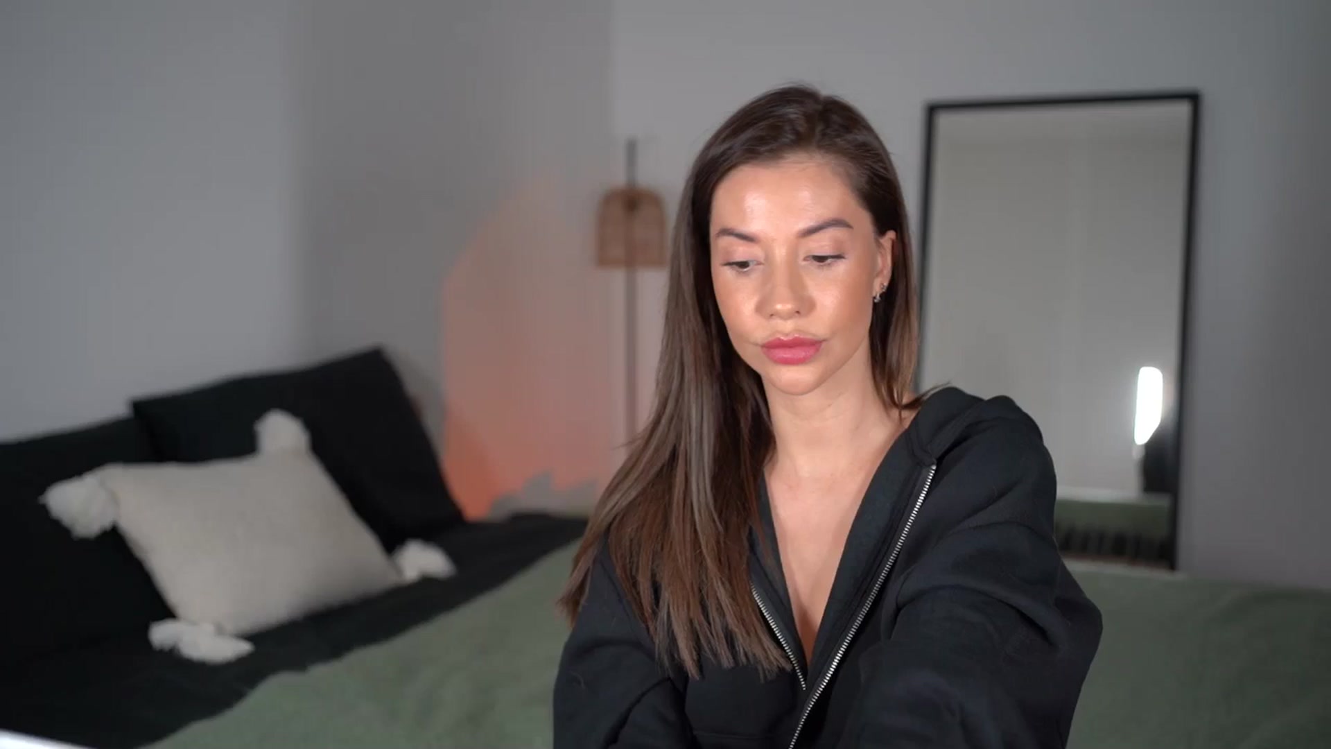 Gallery image thumbnail from Dorothea_'s myfreecams stream on, 01/31/2025, 22:02 image 4 of 20