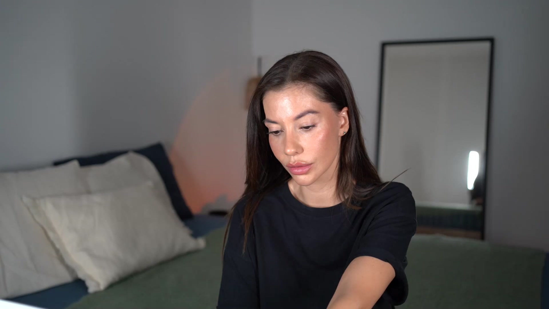 Gallery image thumbnail from Dorothea_'s myfreecams stream on, 02/07/2025, 23:19 image 18 of 20