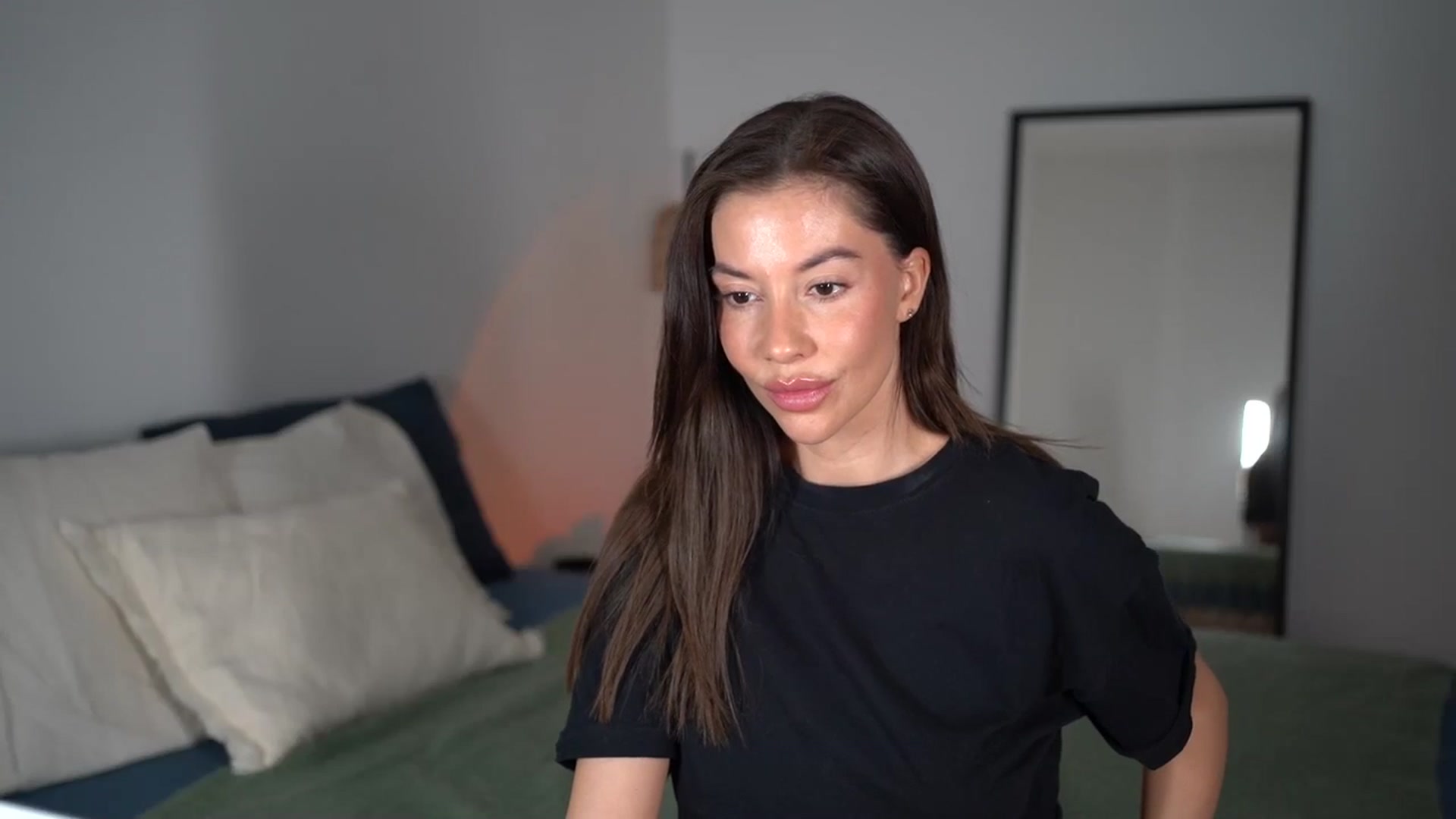 Gallery image thumbnail from Dorothea_'s myfreecams stream on, 02/07/2025, 23:19 image 2 of 20