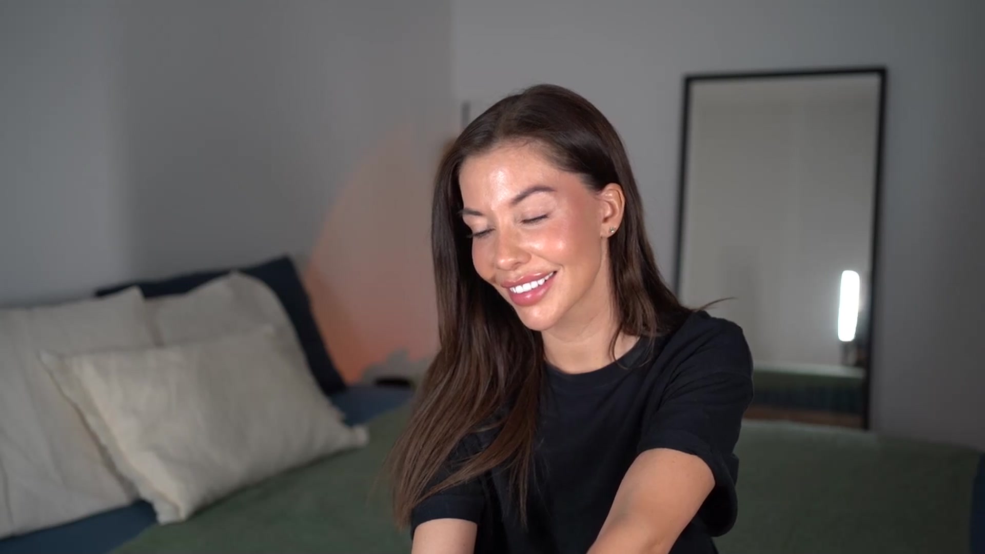Gallery image thumbnail from Dorothea_'s myfreecams stream on, 02/07/2025, 23:19 image 11 of 20