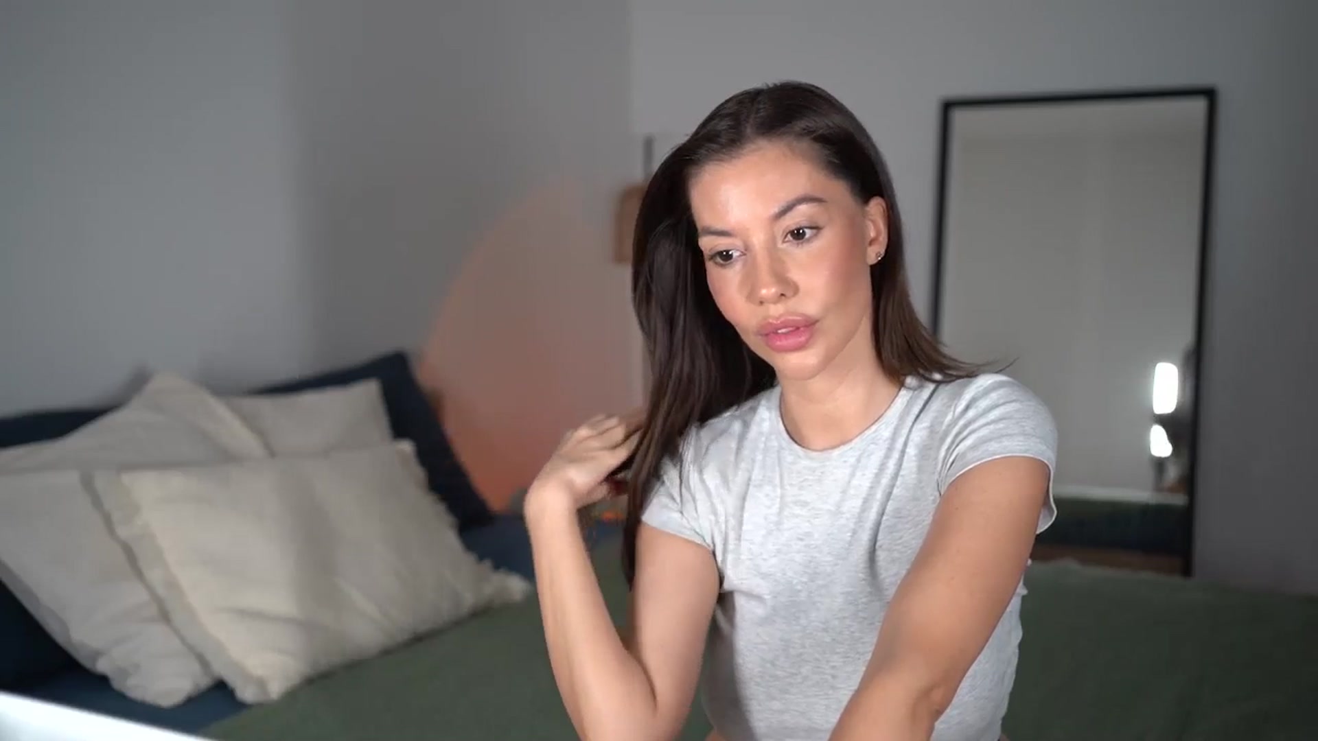 Gallery image thumbnail from Dorothea_'s myfreecams stream on, 02/10/2025, 22:39 image 8 of 20