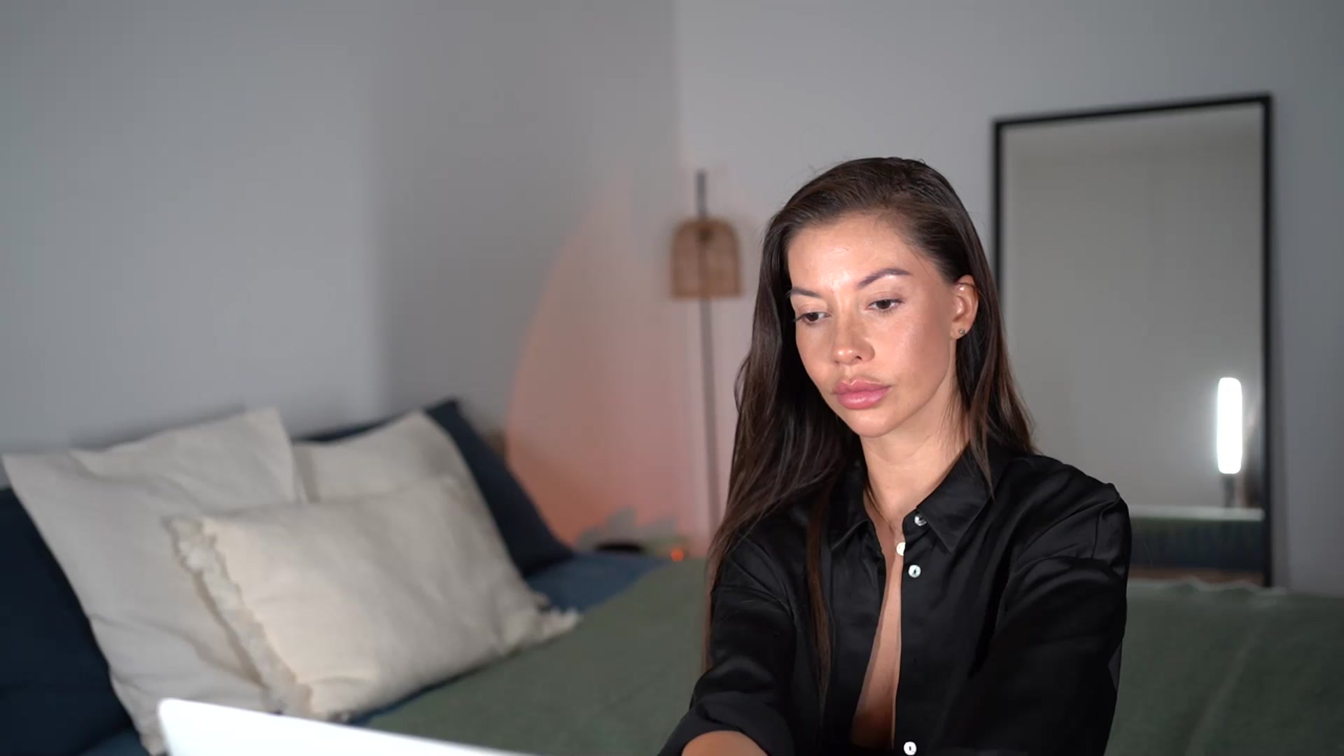 Gallery image thumbnail from Dorothea_'s myfreecams stream on, 03/10/2025, 22:42 image 6 of 20
