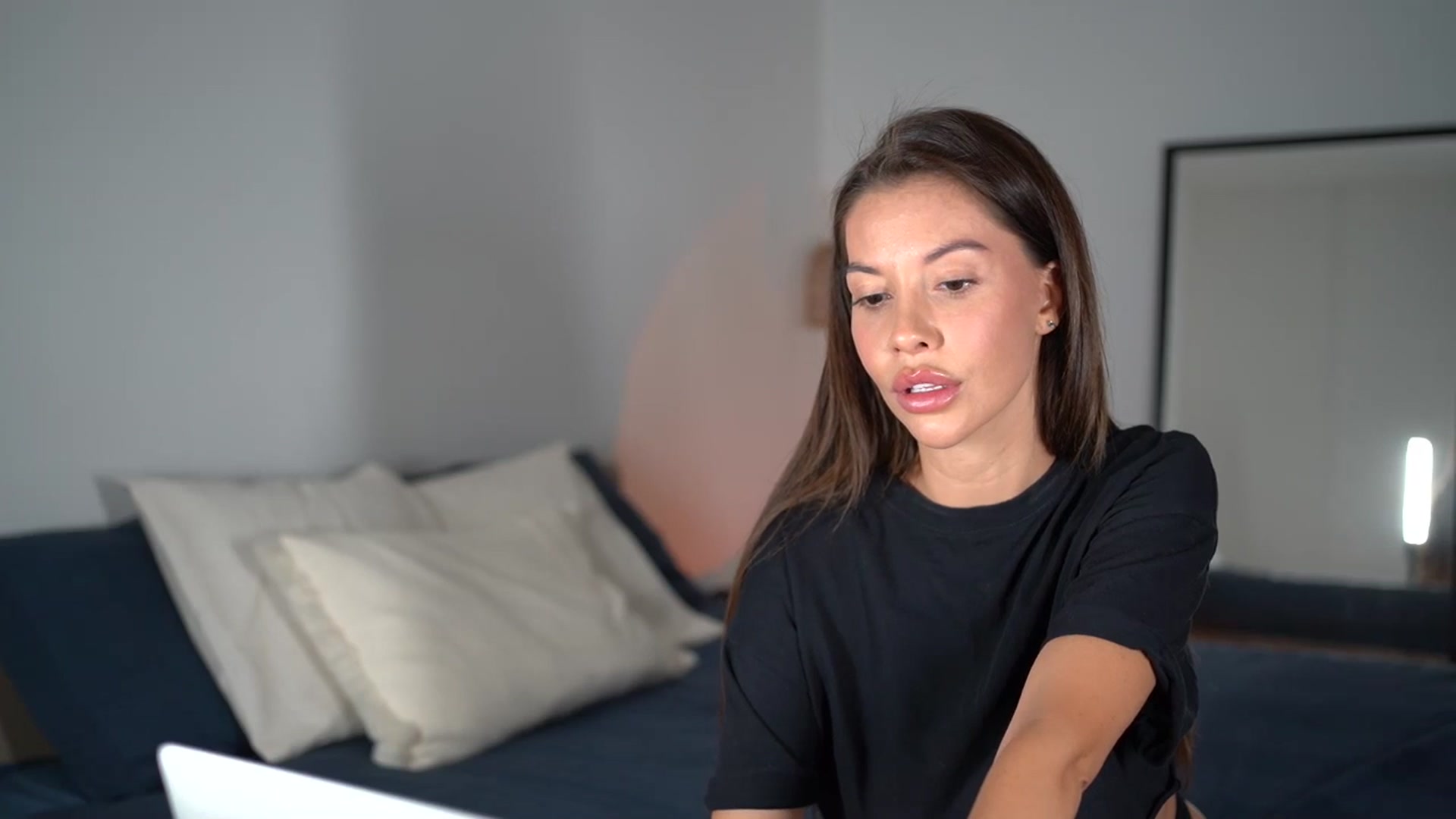 Gallery image thumbnail from Dorothea_'s myfreecams stream on, 03/17/2025, 21:58 image 12 of 20