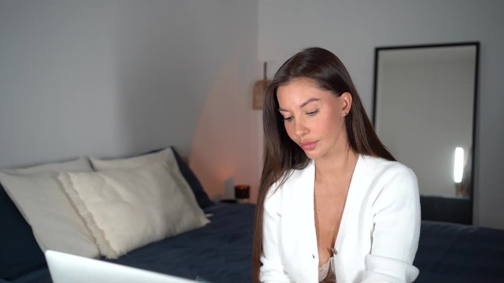 Gallery image thumbnail from Dorothea_'s myfreecams stream on, 03/18/2025, 22:10 image 16 of 20