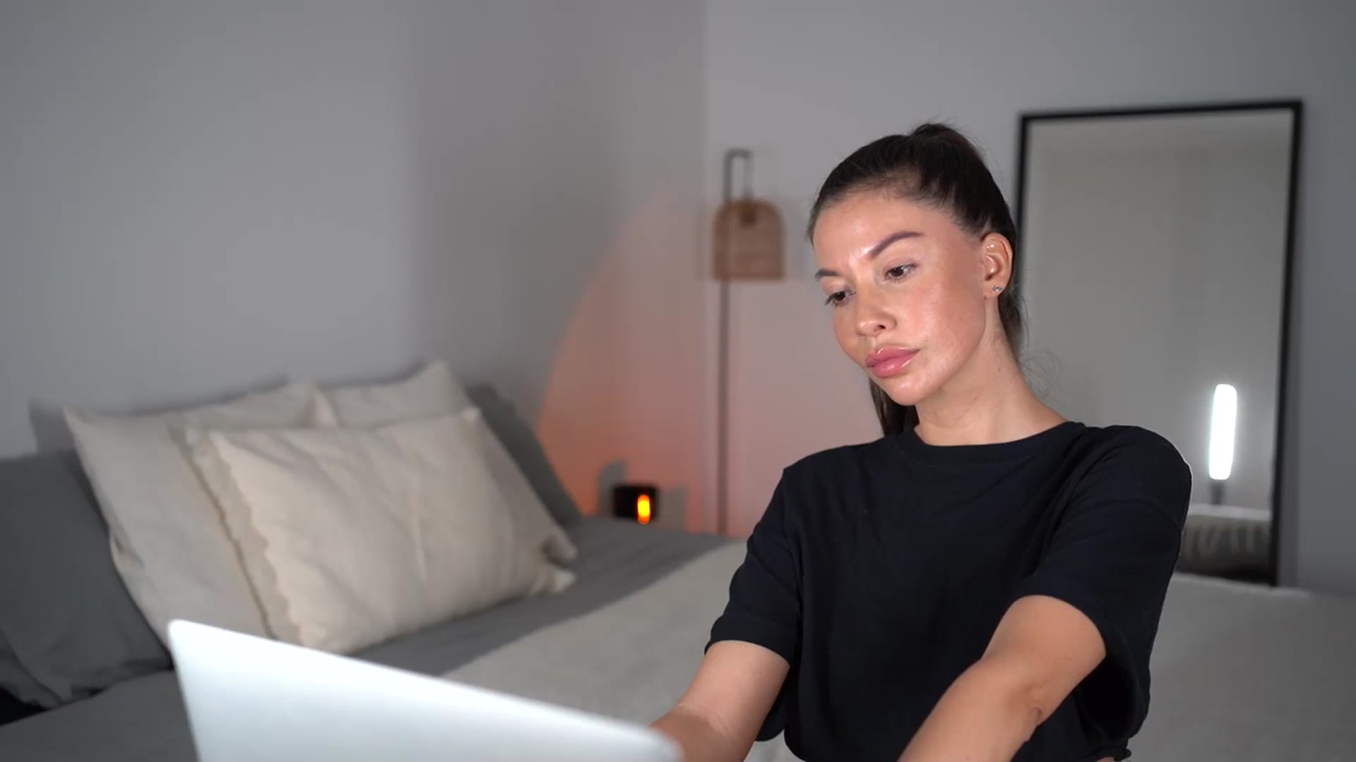 Gallery image thumbnail from Dorothea_'s myfreecams stream on, 05/05/2025, 22:08 image 14 of 20