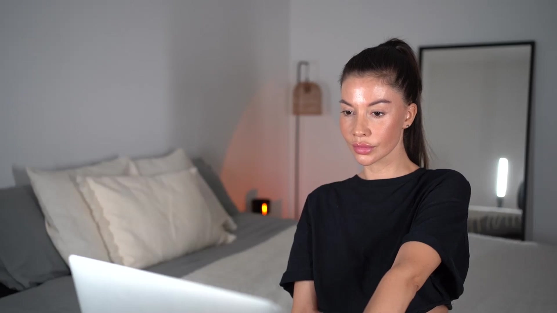 Gallery image thumbnail from Dorothea_'s myfreecams stream on, 05/05/2025, 22:08 image 12 of 20