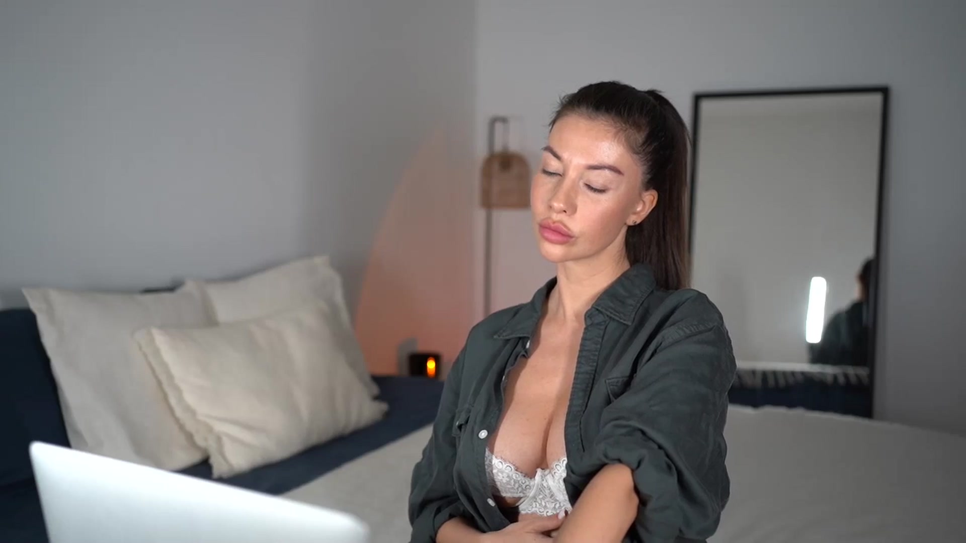 Gallery image thumbnail from Dorothea_'s myfreecams stream on, 05/11/2025, 21:41 image 17 of 20