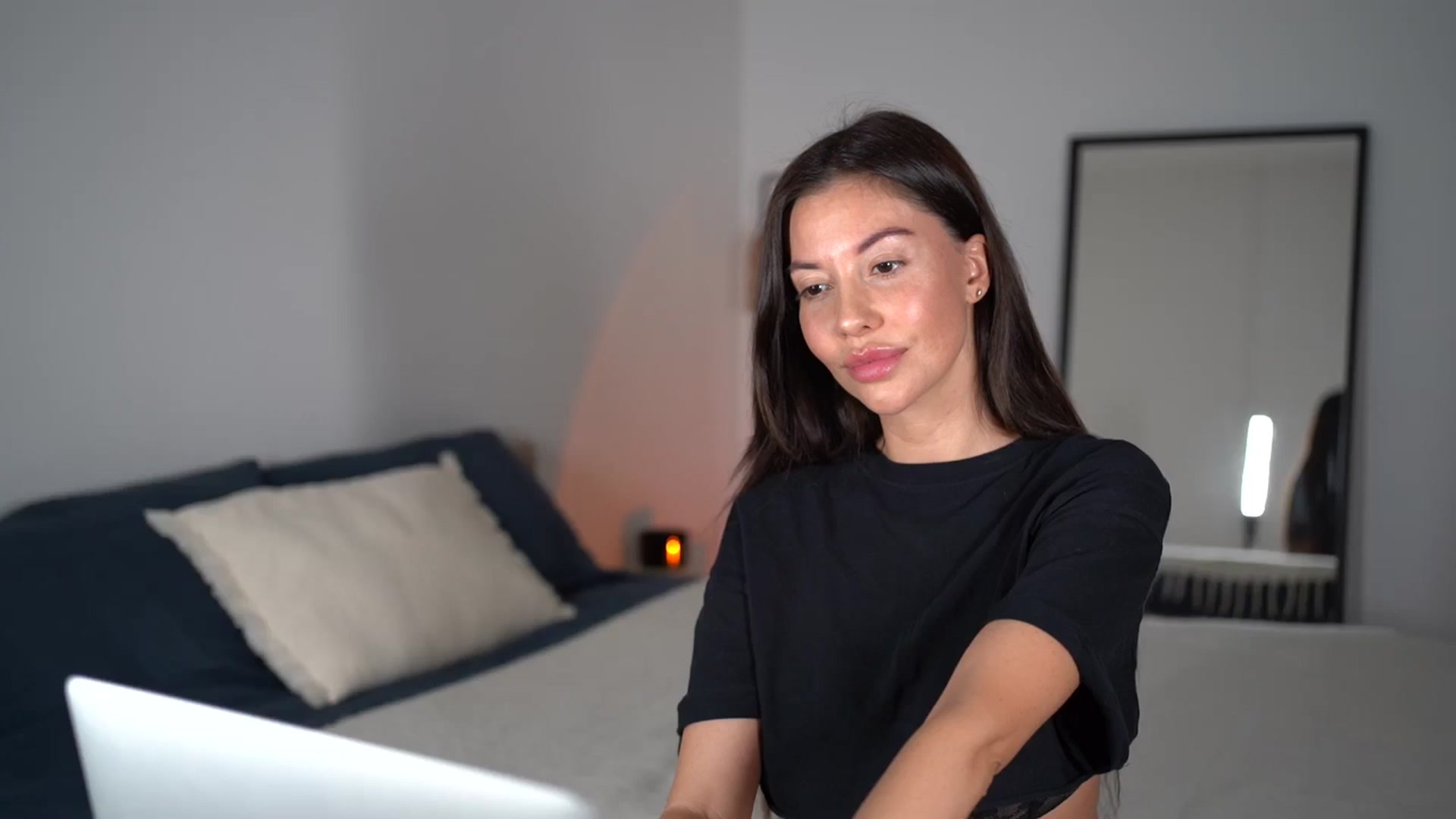 Gallery image thumbnail from Dorothea_'s myfreecams stream on, 05/12/2025, 21:33 image 7 of 20