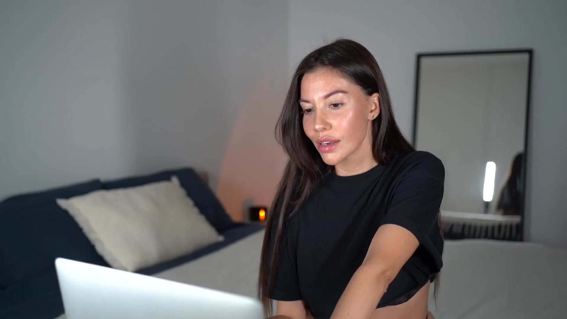 Gallery image thumbnail from Dorothea_'s myfreecams stream on, 05/12/2025, 21:33 image 12 of 20