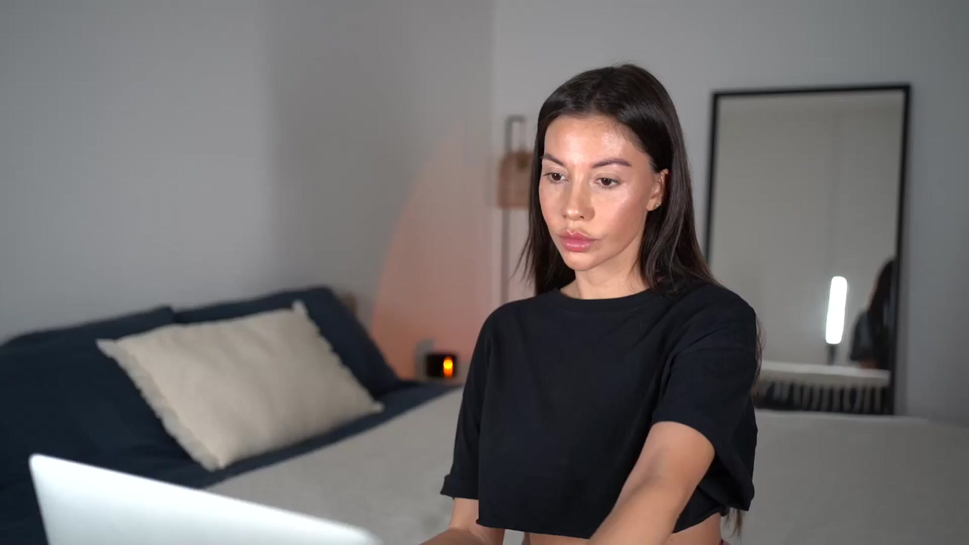 Gallery image thumbnail from Dorothea_'s myfreecams stream on, 05/12/2025, 21:33 image 1 of 20
