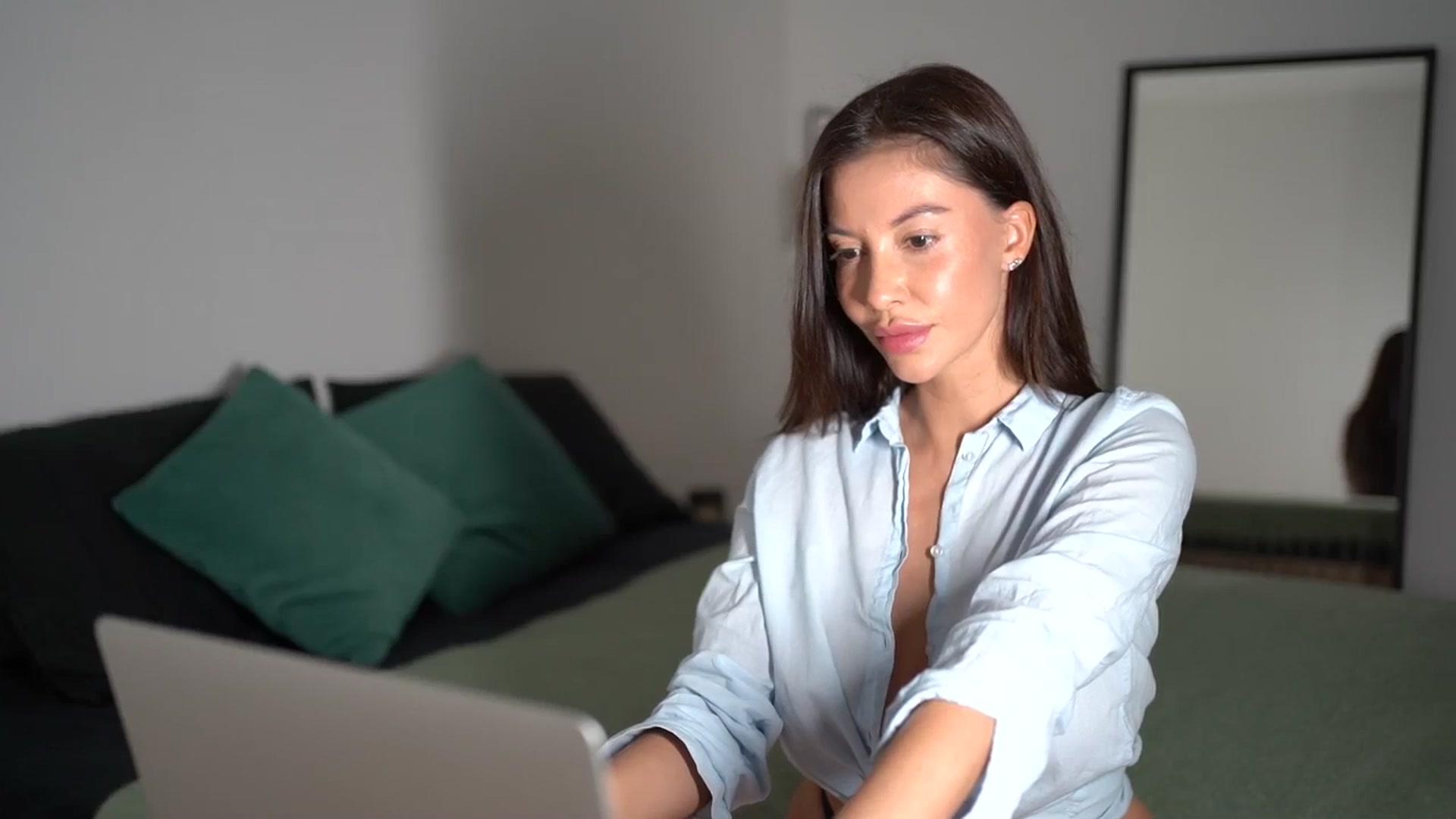 Gallery image thumbnail from Dorothea_'s myfreecams stream on, 06/13/2025, 20:46 image 9 of 20